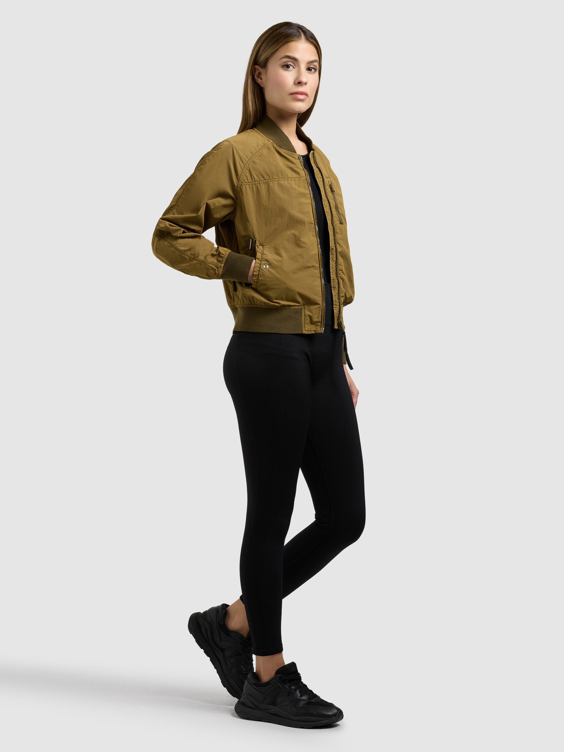 khujo-jacke-zaria-bomberjacke-canary-green-ungef-ttert image 6