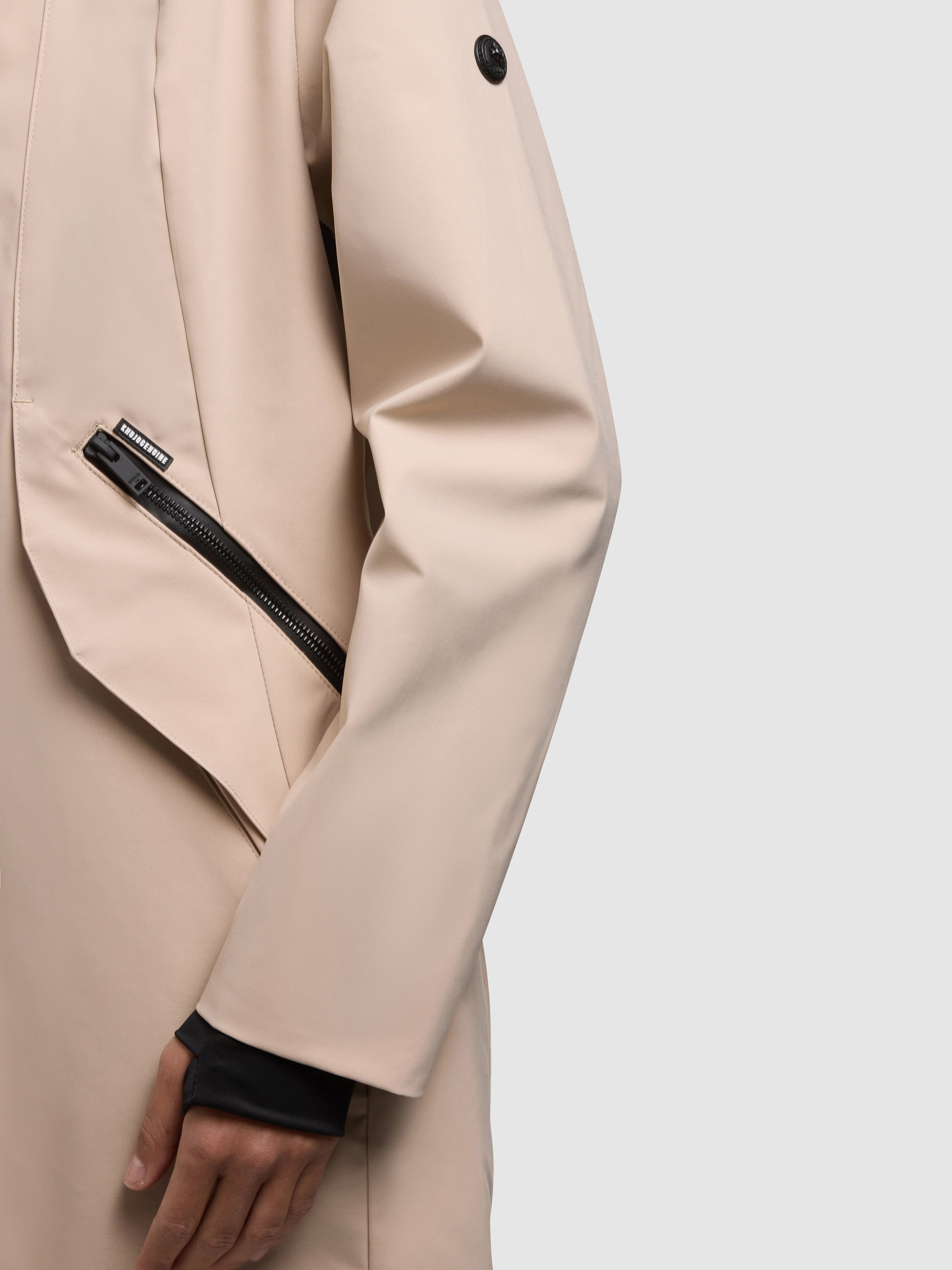 khujo-eiza-jacke-soft-beige-lange-regenjacke-mit-kapuze-wasserabweisend image 8