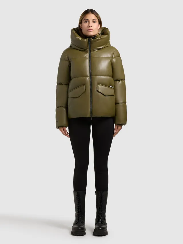 khujo-aurora-damen-jacke-olive-gesteppte-kapuzenjacke-in-lederoptik image 1