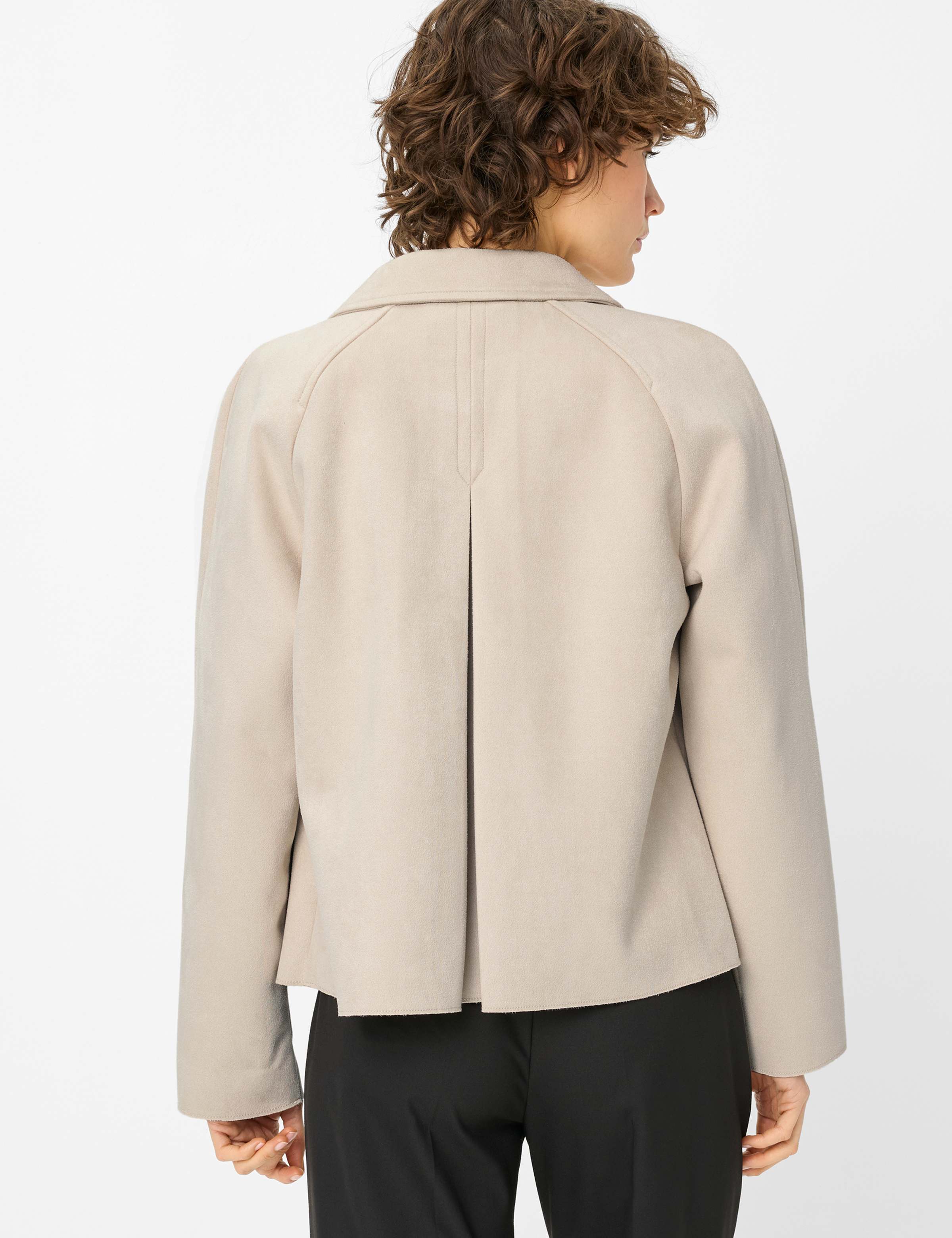 fuchs-schmitt-kurzjacke-braga-damenjacke-in-velourleder-optik image 2