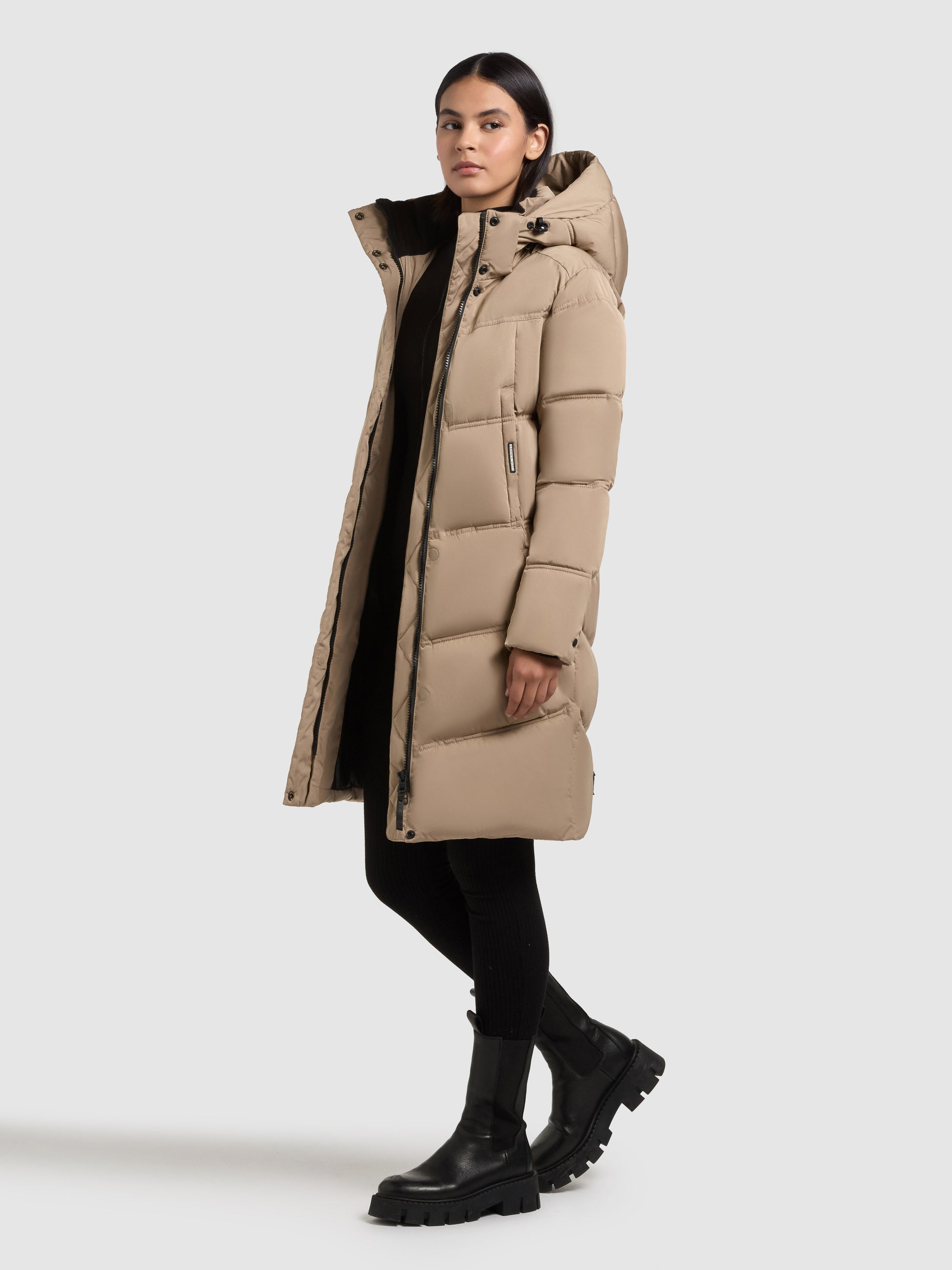 khujo-graya2-damen-steppmantel-cookie-beige image 2