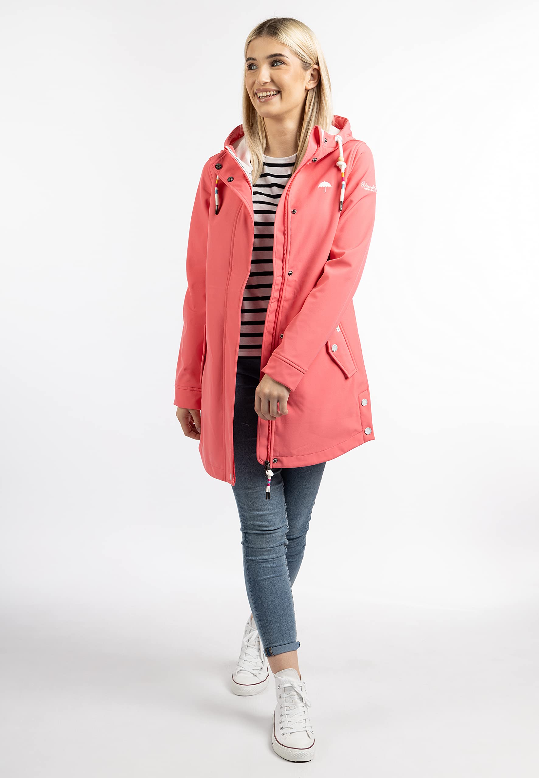schmuddelwedda-damen-kurzmantel-aus-softshell-kurzer-bergangs-softshellmantel image 4