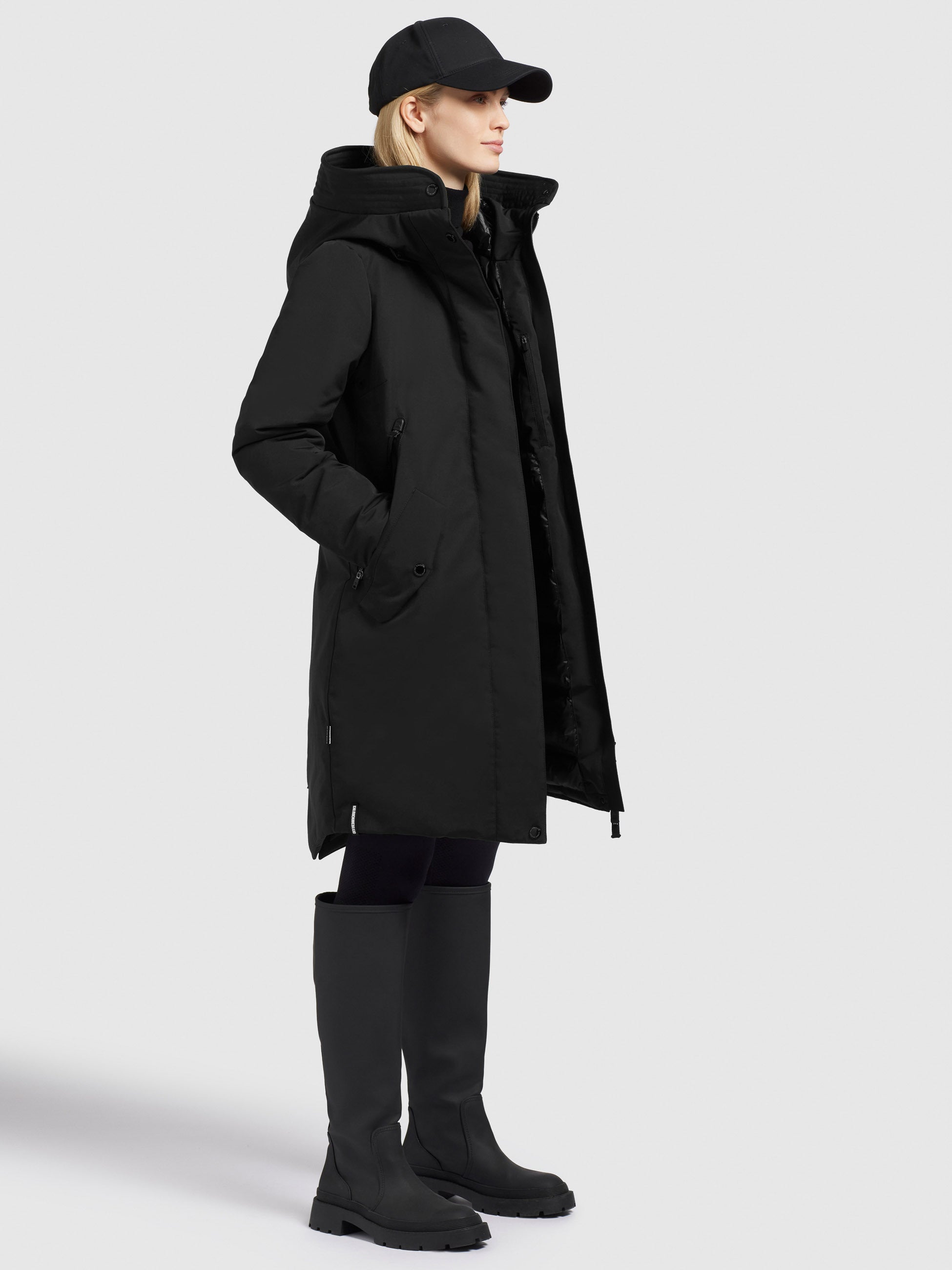 khujo-mantel-charlyn4-schwarz-warm-wattierter-kurzmantel-damen image 2