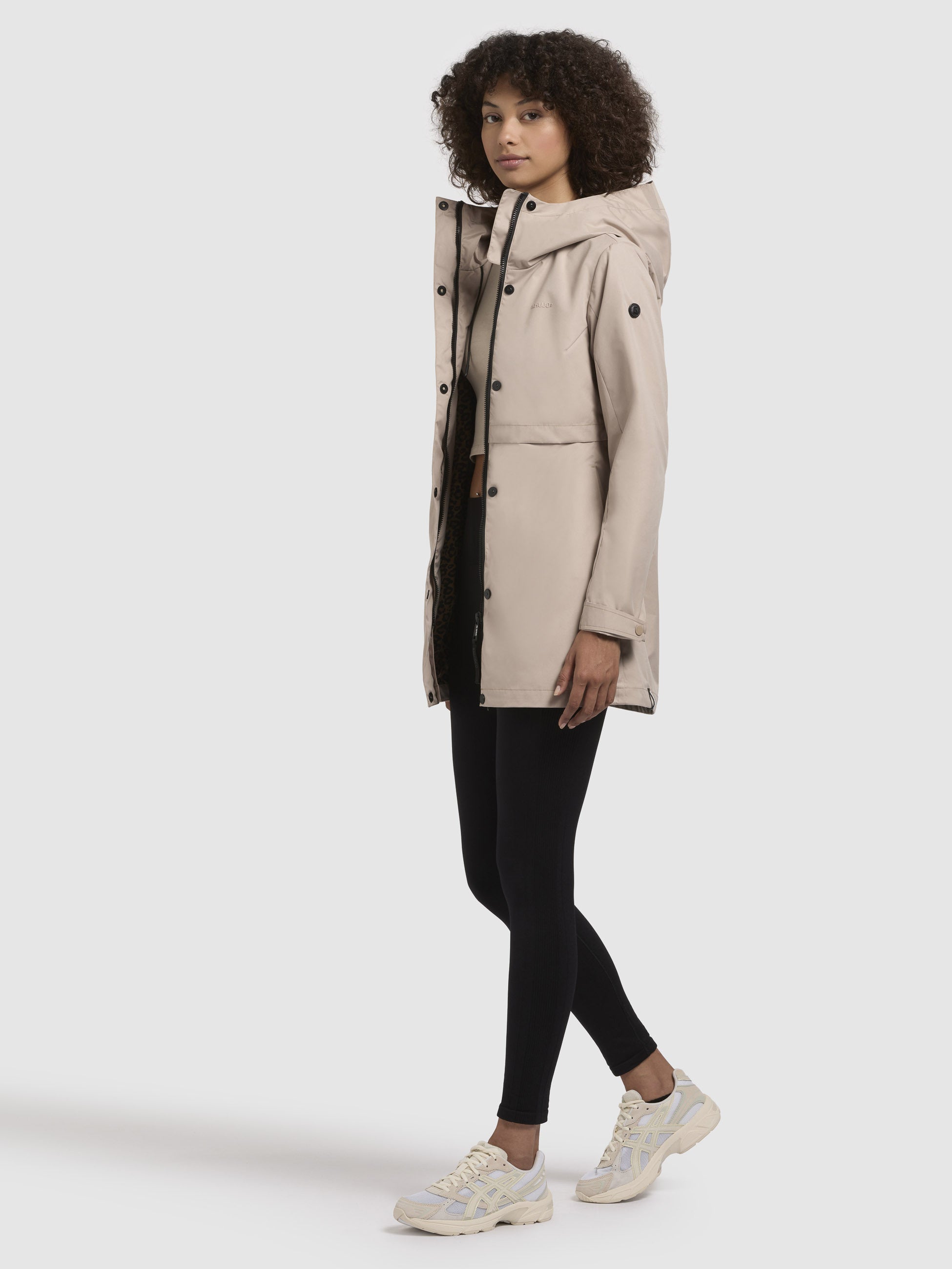 khujo-lotta-damen-kapuzenjacke-beige-slim-fit image 2