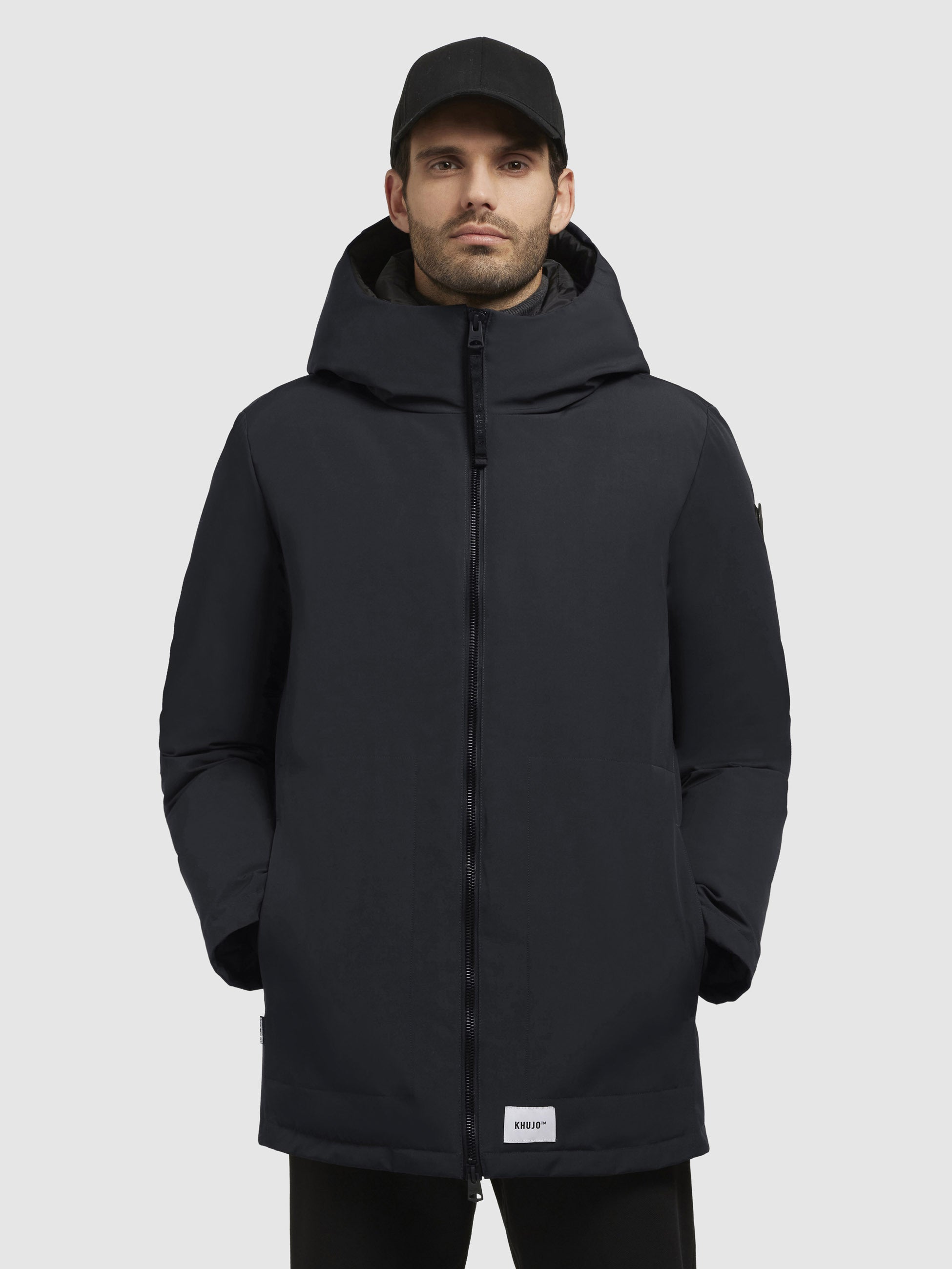 khujo-jacke-adan-dunkelgrau-warm-wattierter-parka-mit-kapuze-und-zwei-wege-rei-v image 4