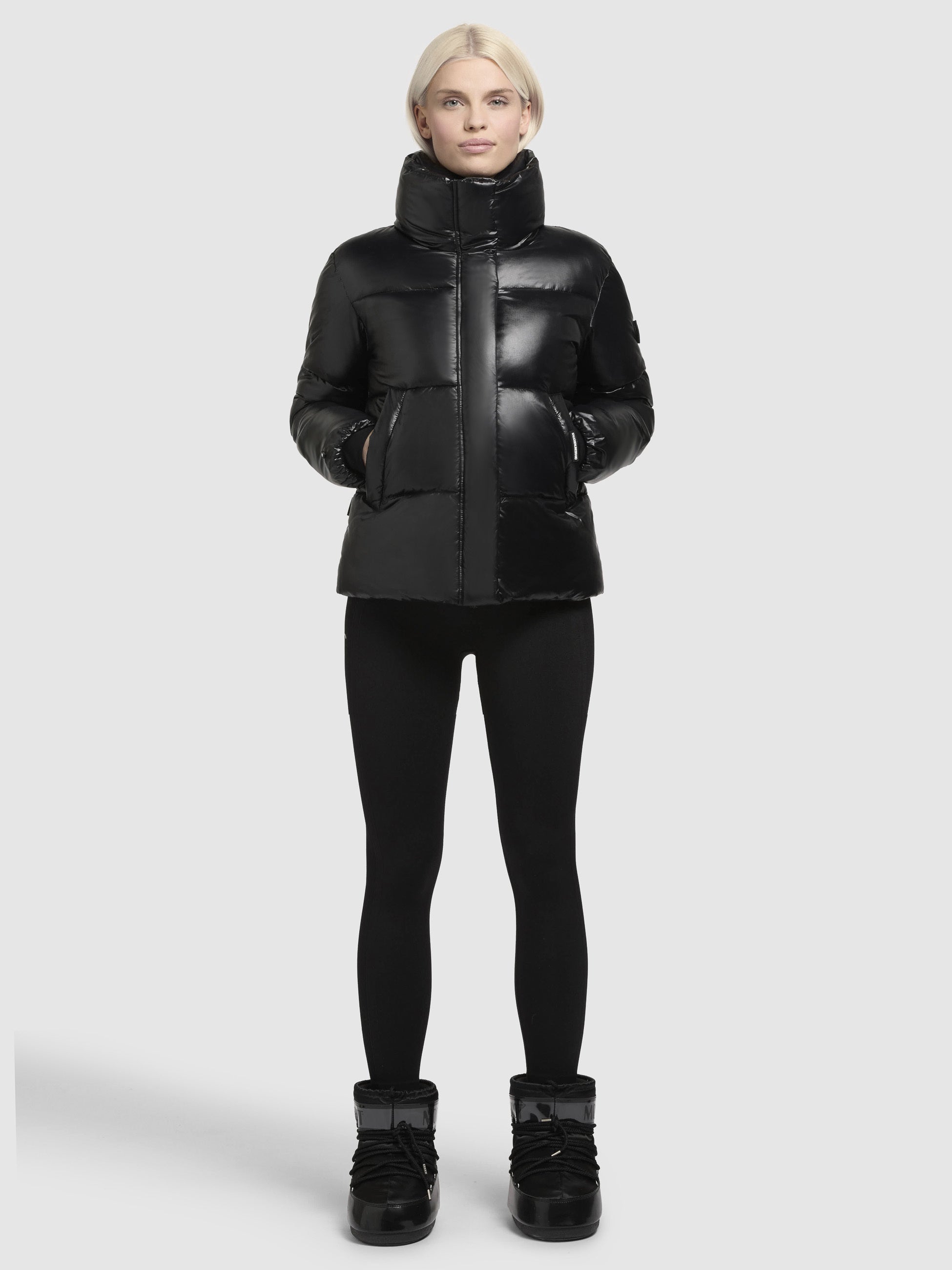 khujo-jacke-ewa-schwarz-steppjacke-loose-fit image 1