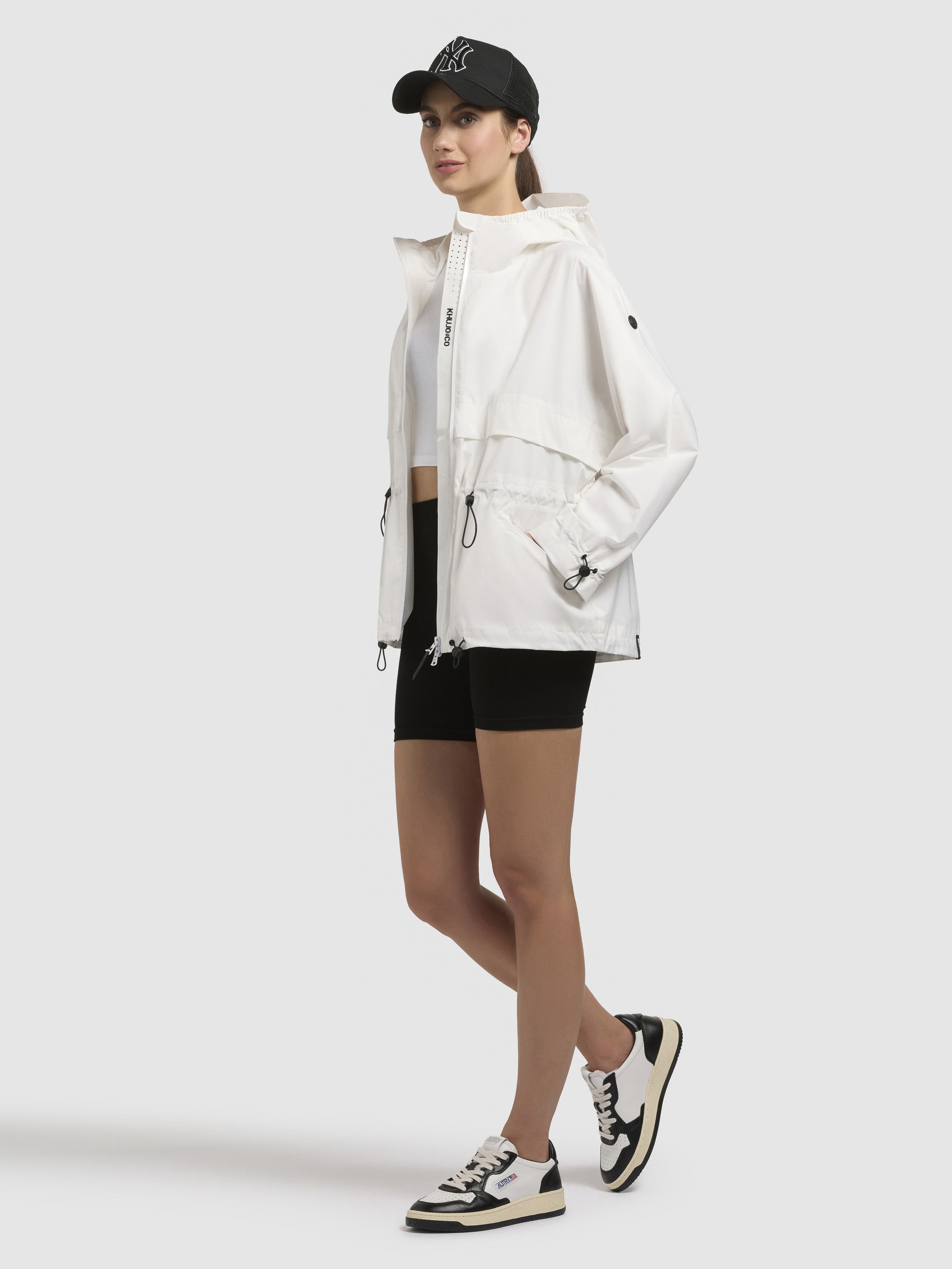 khujo-svea-damen-jacke-naturwei-windbreaker-mit-kapuze-loose-fit-h-ftlang image 2