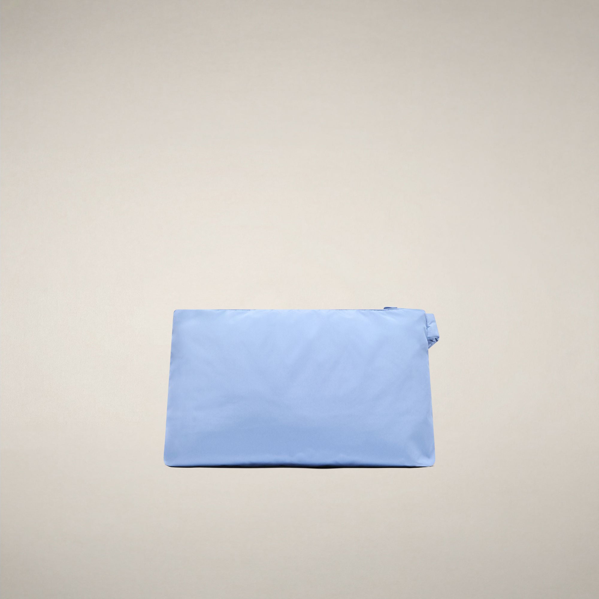 save-the-duck-remy-unisex-pochette-clutch-blau-fiordaliso image 2