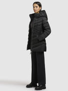 khujo-jacke-selma-black-gesteppte-steppjacke-mit-g-rtel-und-kapuze image 2