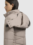 khujo-coat-fitt3-gray-beige-damen-steppmantel-regular-fit image 8