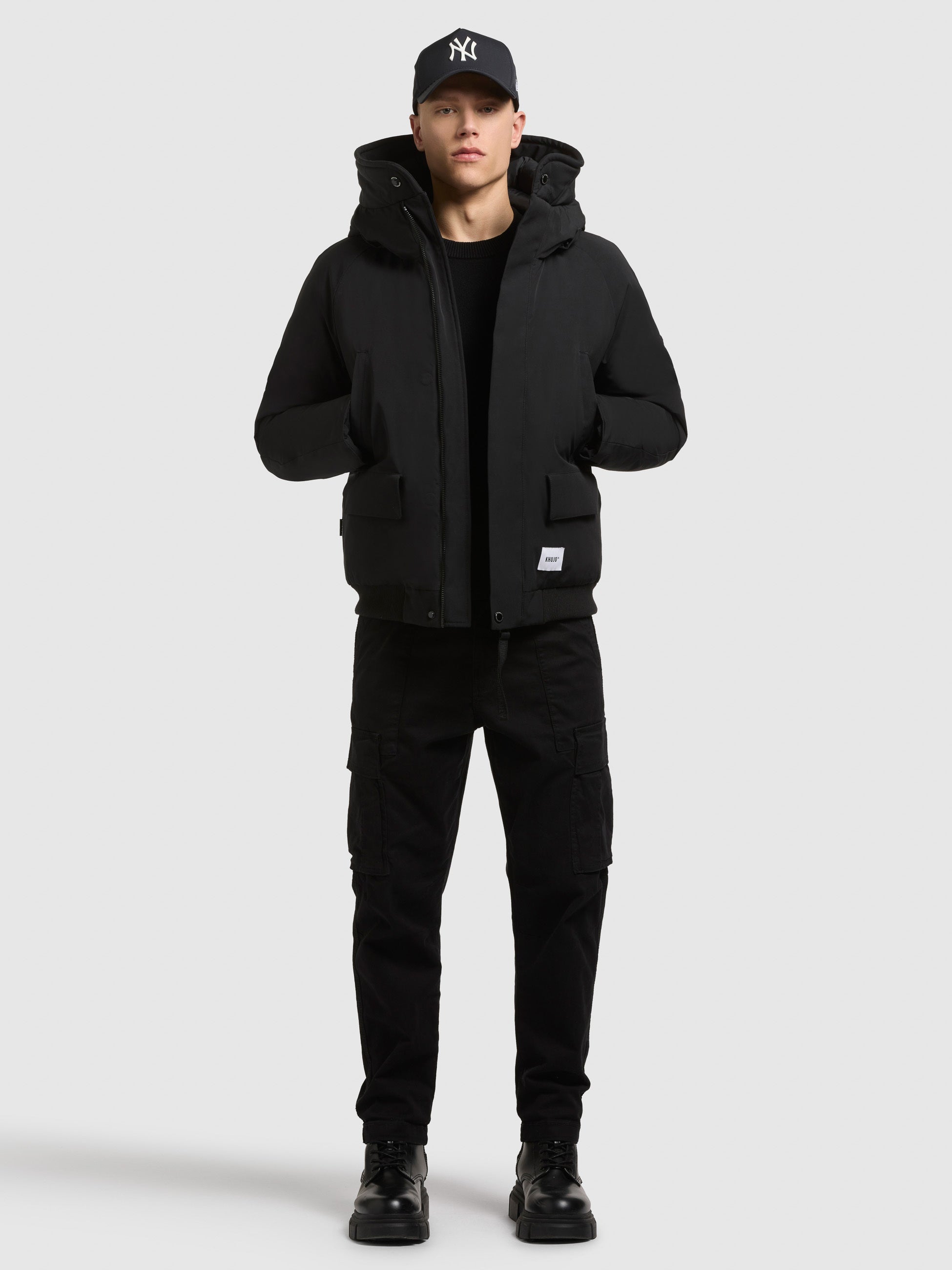khujo-jacke-jafar-black-h-ftlange-kapuzenjacke-in-black image 1