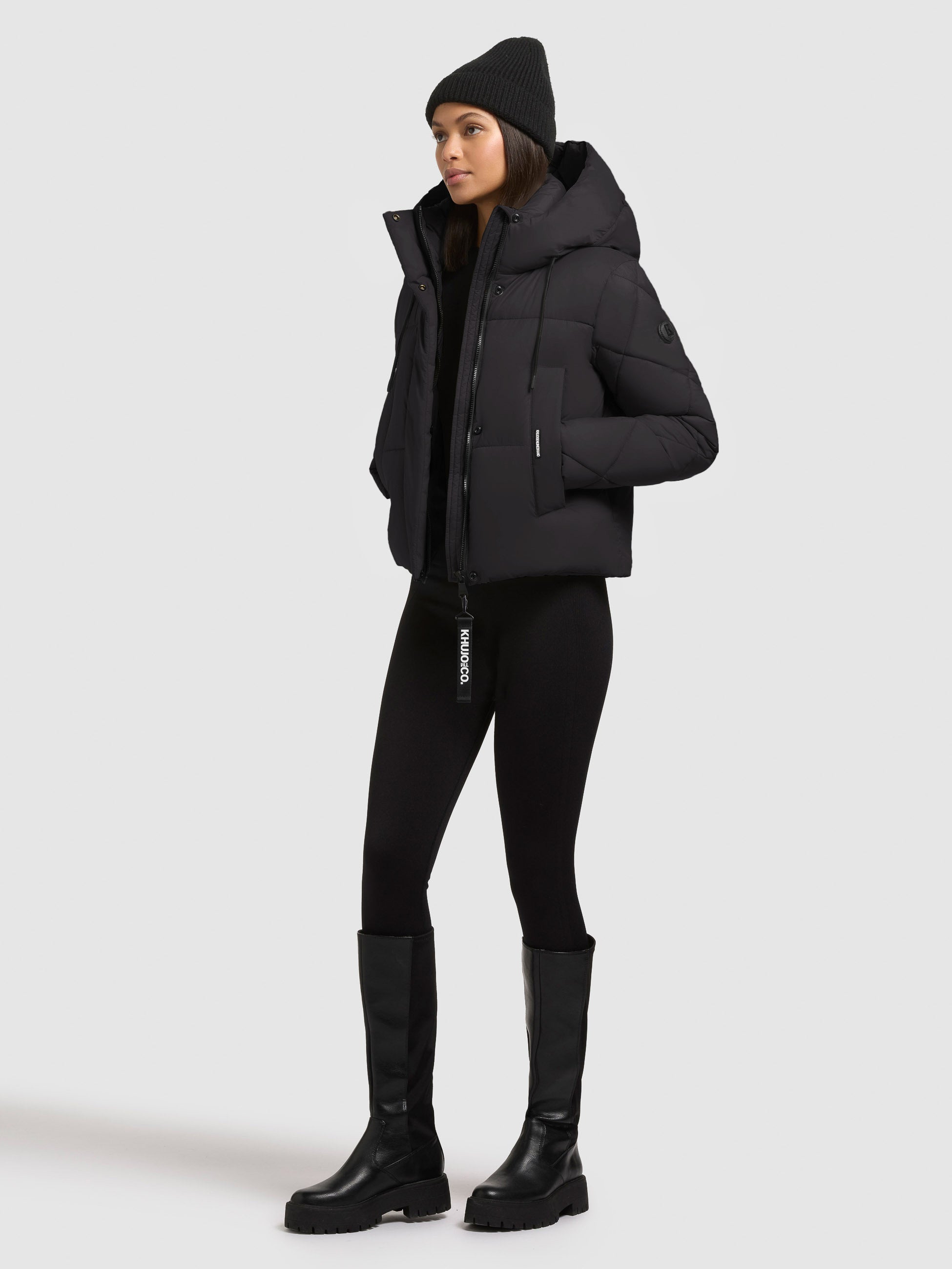 khujo-jacke-dafna-black-kurze-steppjacke-slim-fit-f-r-damen image 2
