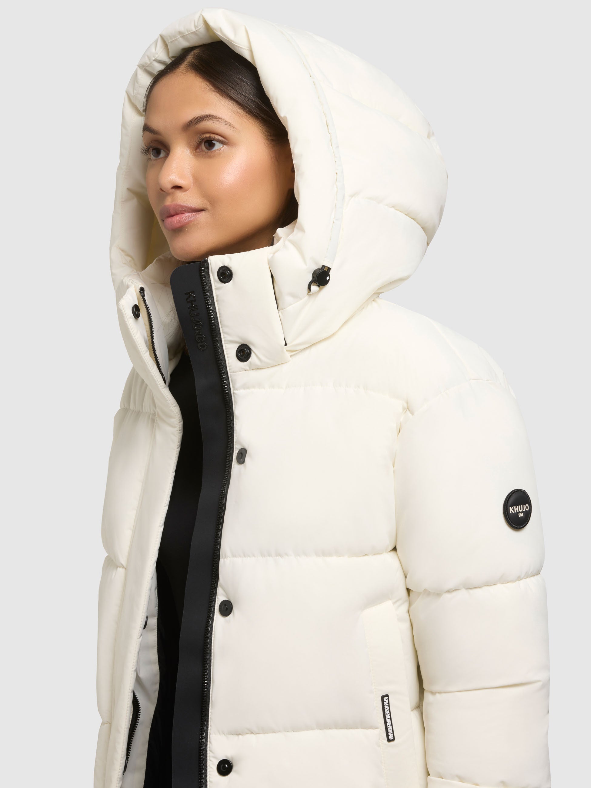 khujo-devina2-matt-damen-steppjacke-h-ftlang-in-luna-white image 7
