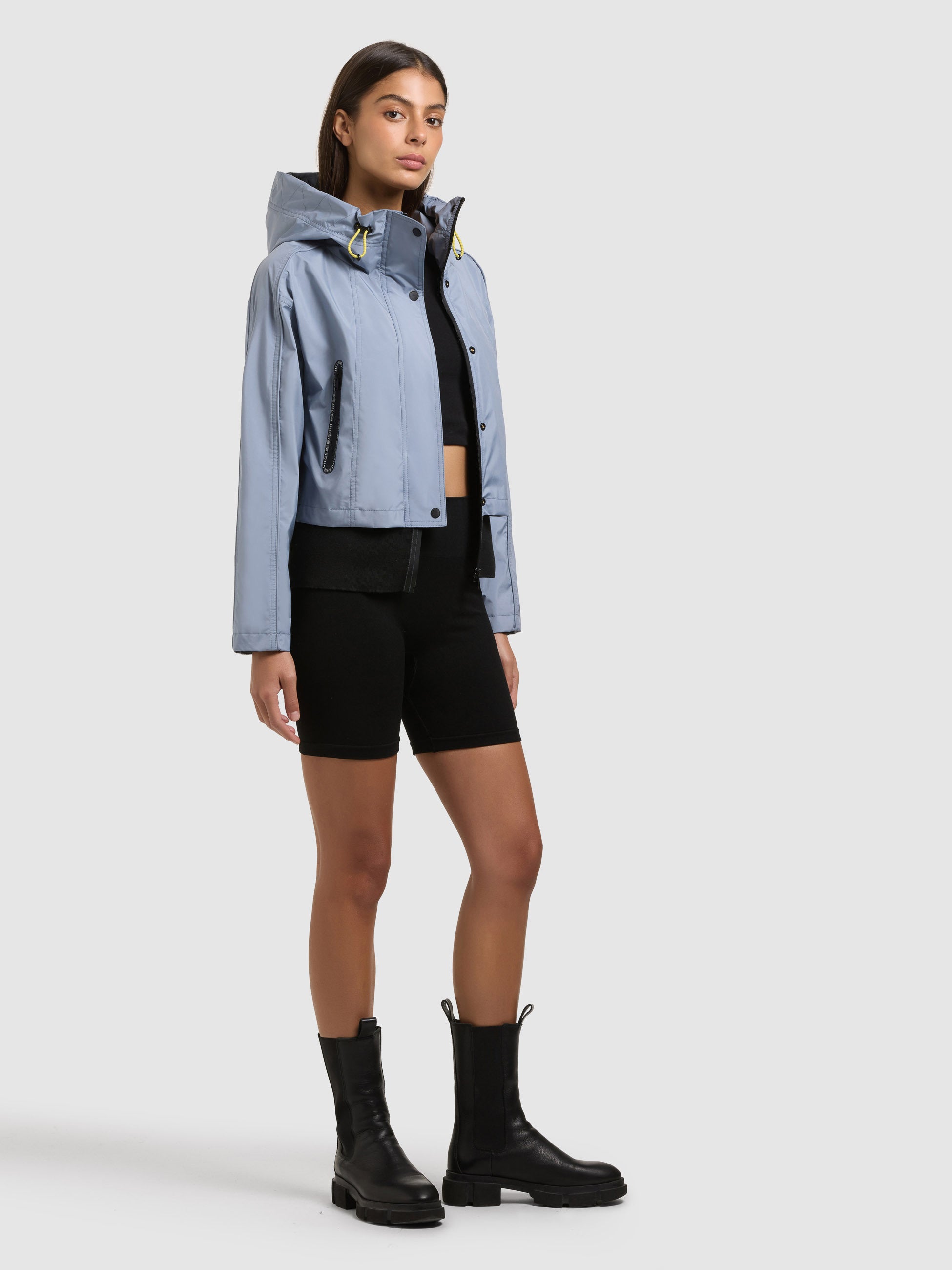khujo-jacke-amelia-misty-blue-wasserabweisender-windbreaker-kurz image 2