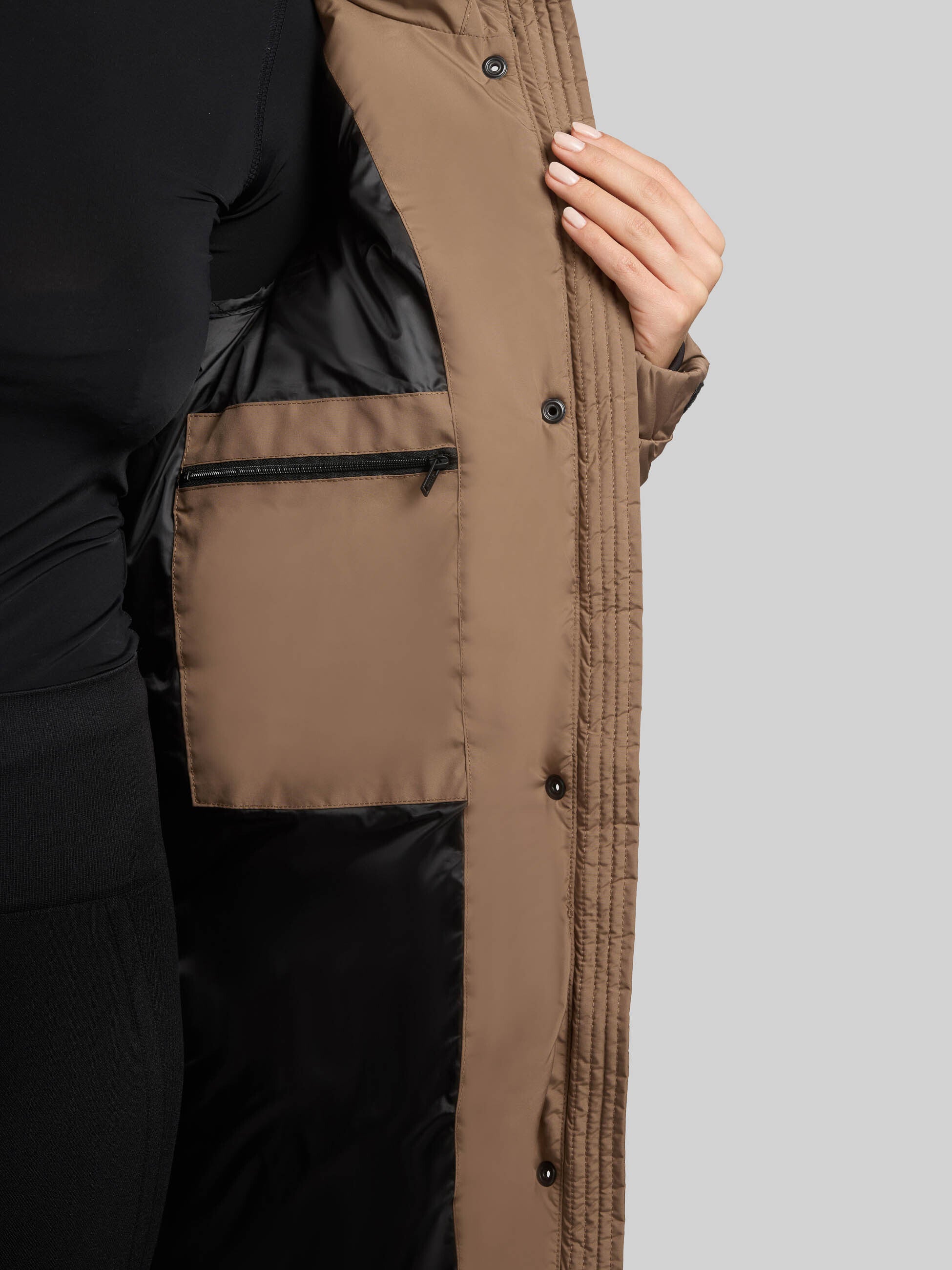 khujo-steppmantel-shimanta5-rust-brown-damen-wadenlang-winter image 8