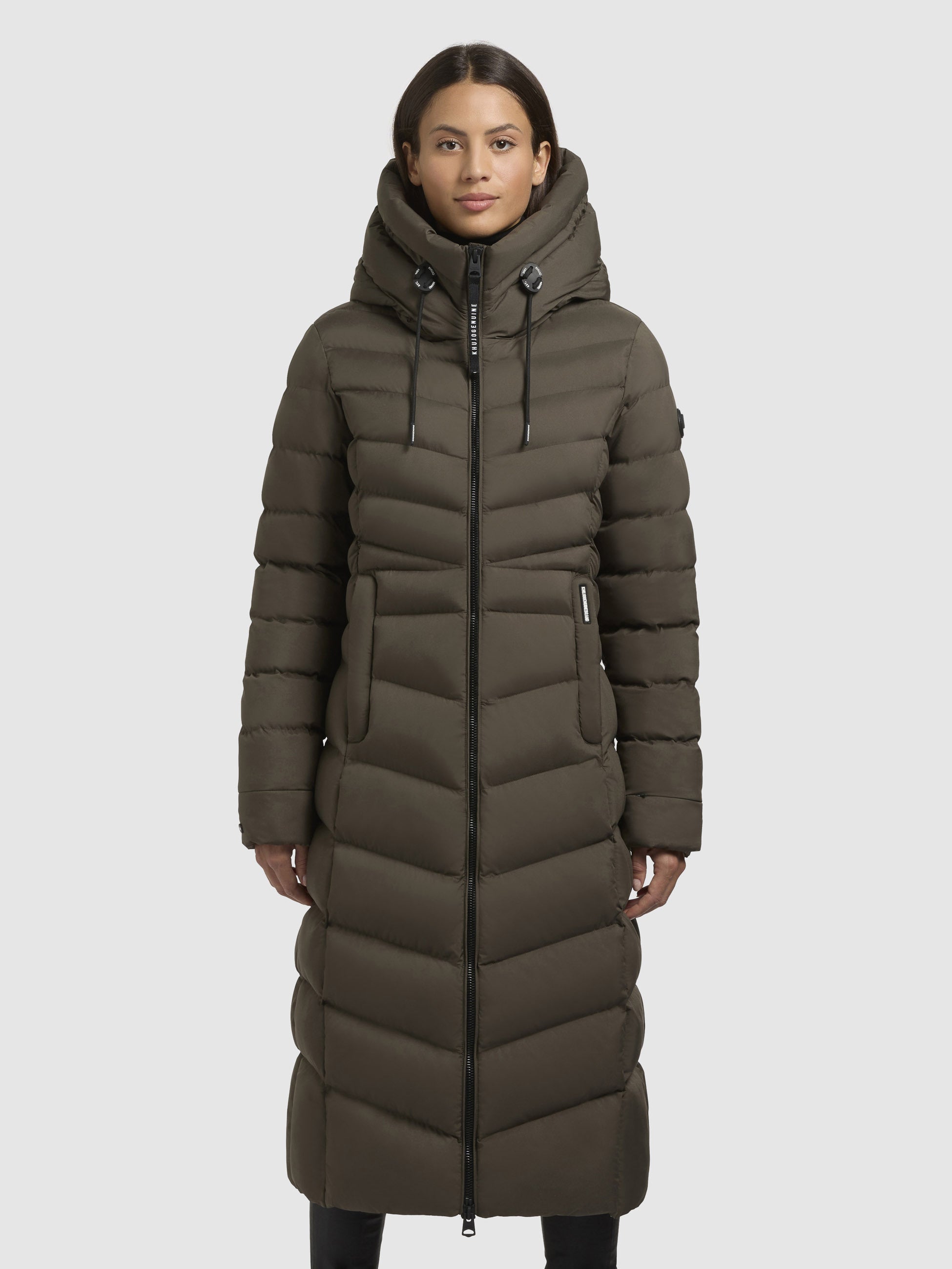khujo-mantel-ingram4-khaki-damen-steppmantel-knielang-tailliert-mit-kapuze image 4