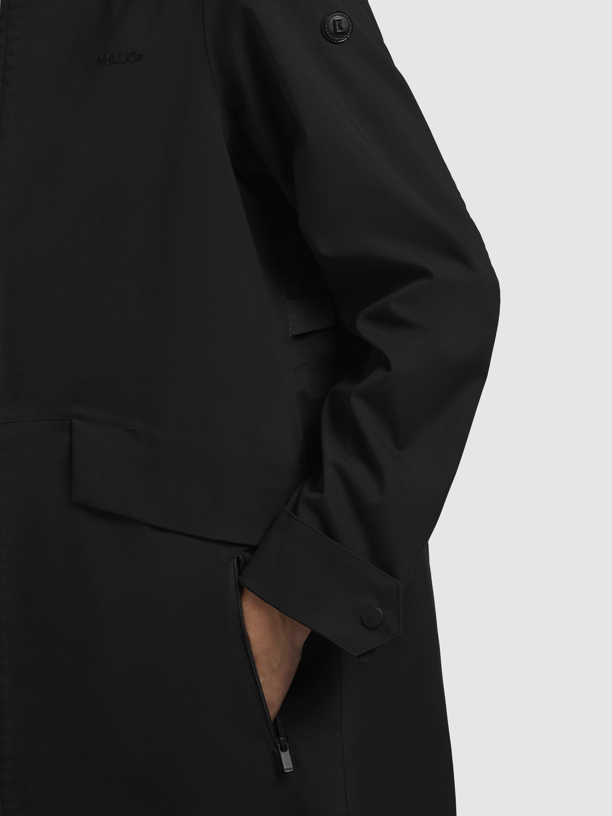 khujo-mantel-femke-schwarz-wasserdichter-regenmantel-slim-fit-mit-kapuze image 8