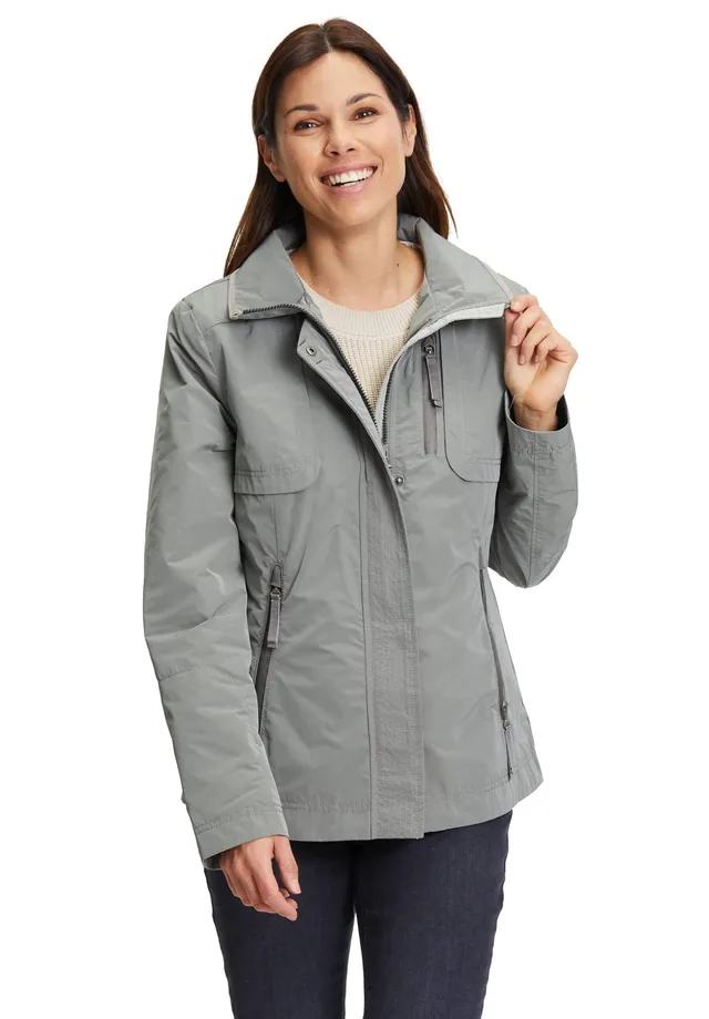 gil-bret-damen-sommerjacke-9110-5200-mit-nieten-sportlich-feminin image 1