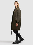 khujo-lulu-damen-wintermantel-forest-green-oversize-bomber image 5