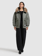 khujo-jacke-cela-sage-green-bomberjacke-damen-loose-fit image 2