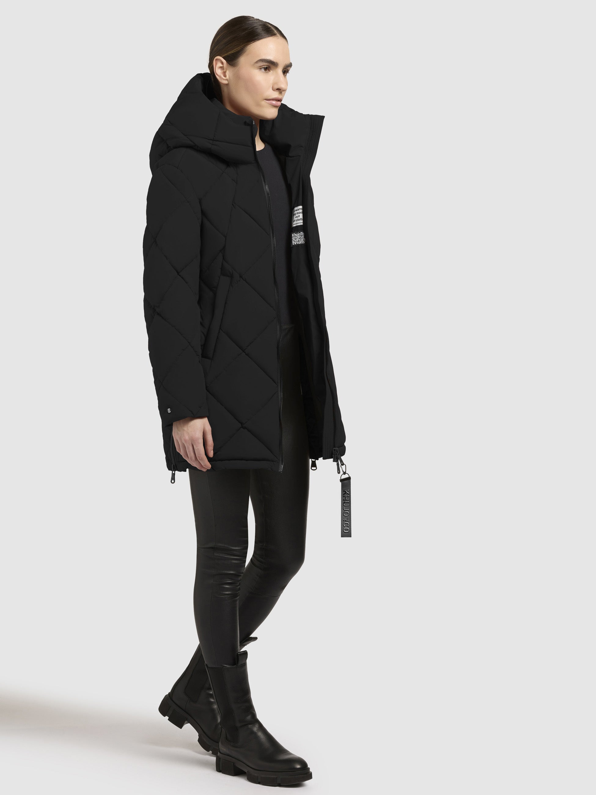 khujo-jacke-pebb-schwarz-steppjacke-mit-rautenstepp-und-taillenzug image 6