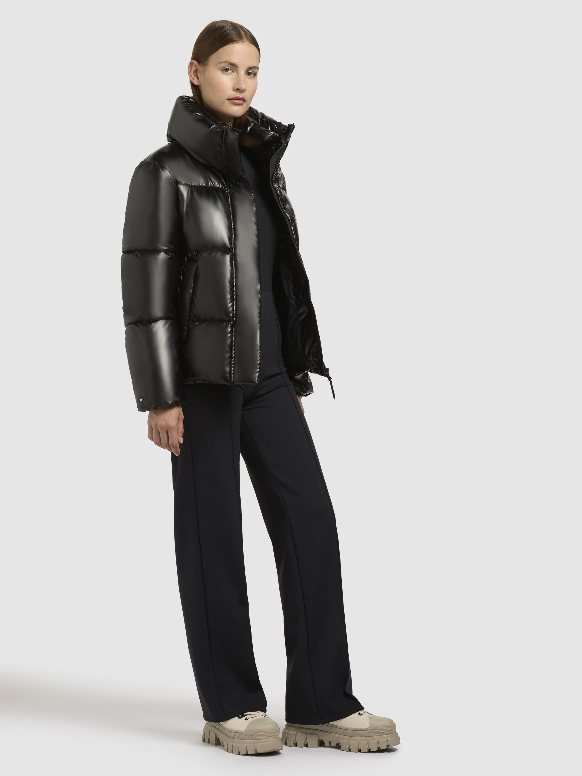 khujo-rinja-shiny-jacke-dunkelgrau-damen-gl-nzende-steppjacke image 6