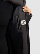 khujo-coat-odana4-damen-steppmantel-graphite-gray-knielang image 8