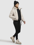 khujo-jacke-elida-hellbeige-kurze-damen-steppjacke-mit-kapuze-im-loose-fit image 2