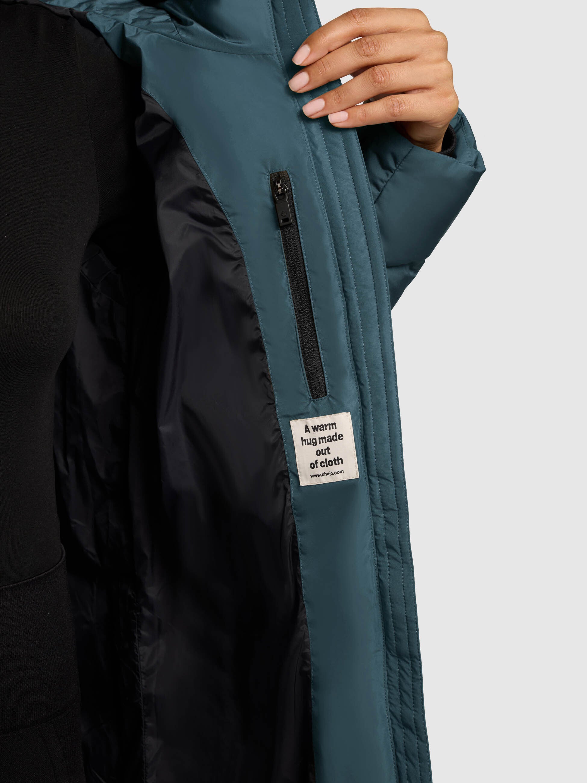 khujo-jilias5-mantel-dim-blue-langer-steppmantel-damen-winterjacke image 8