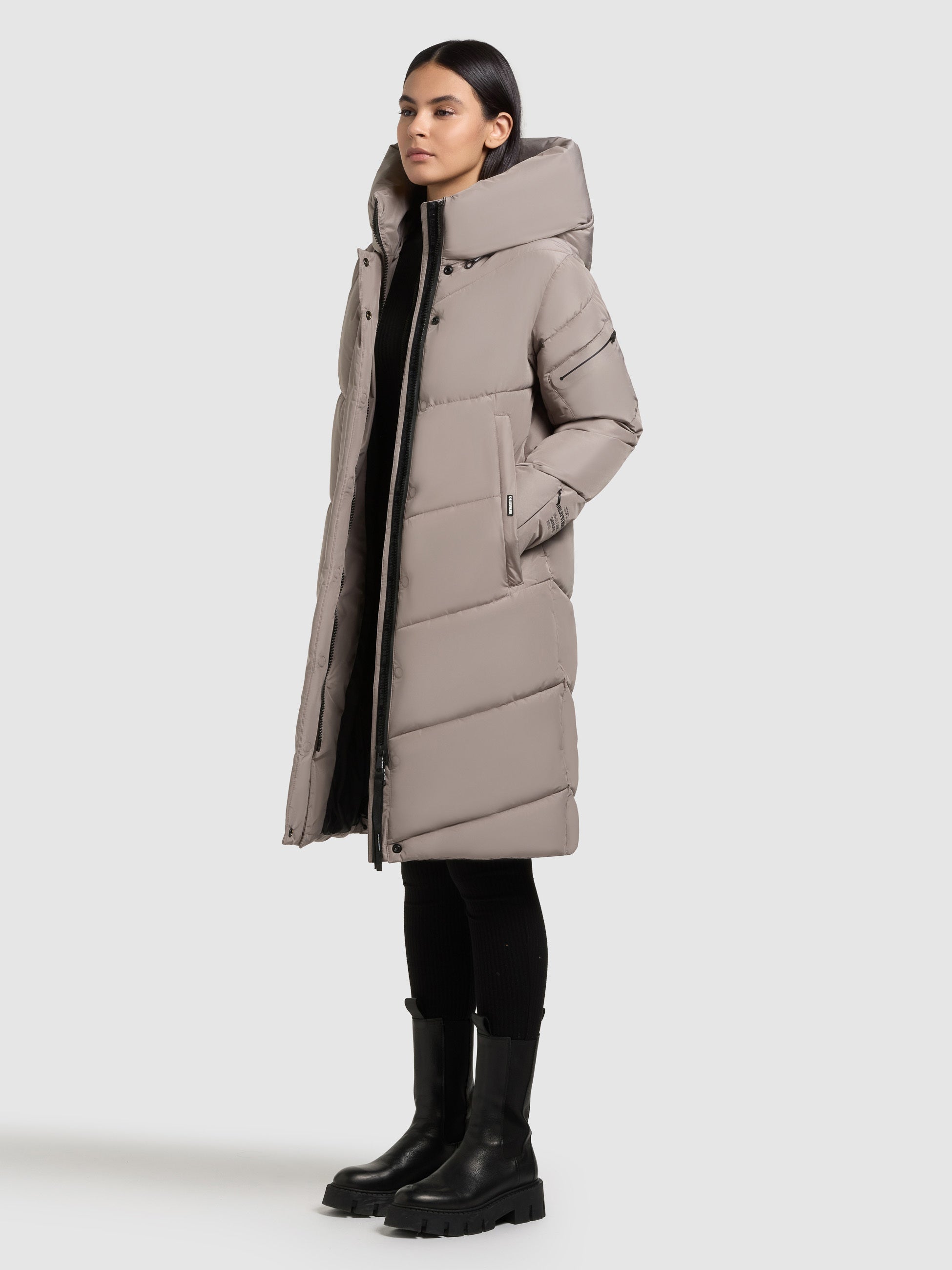 khujo-mantel-jange2-matt-greige-knielanger-damen-steppmantel-loose-fit image 2