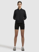 khujo-jacke-feen-schwarz-leichte-stepp-bomberjacke-damen image 2