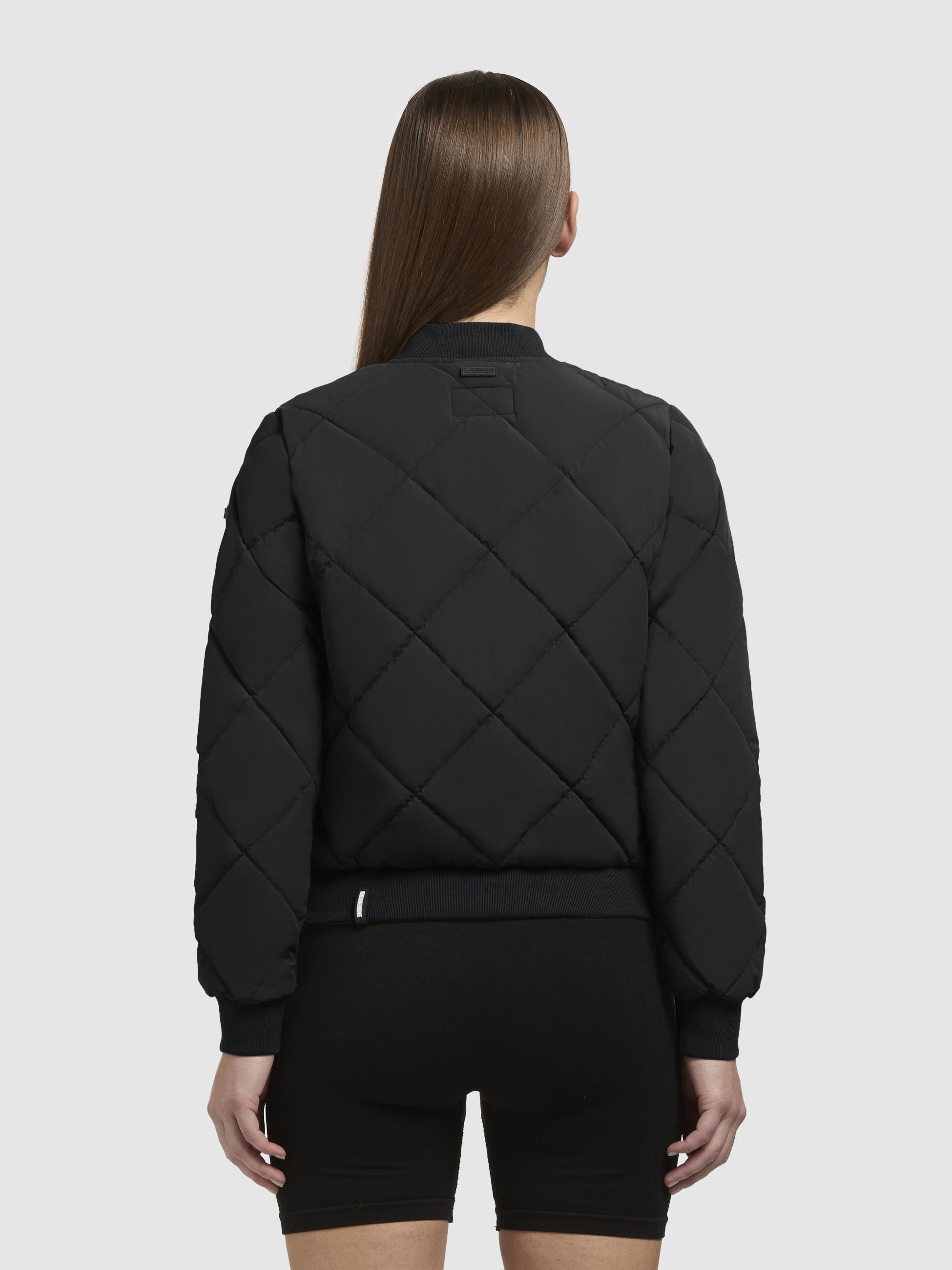 khujo-ange-bomberjacke-schwarz-kurz-damen image 3