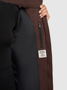 khujo-mantel-jilias5-damen-steppmantel-dark-brown-mit-kapuze image 8