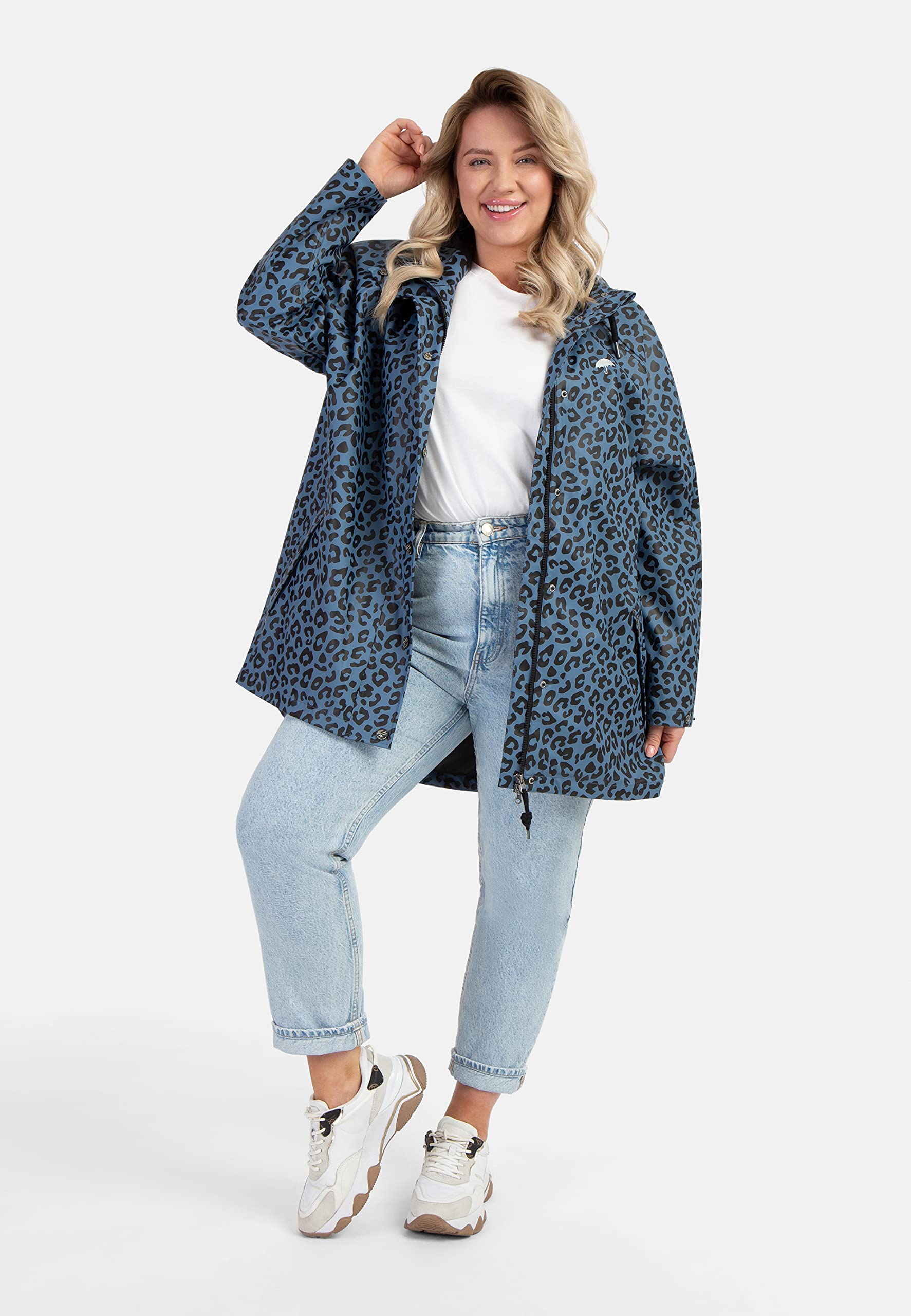 schmuddelwedda-damen-plus-size-regenmantel-mit-leoprint-2 image 3