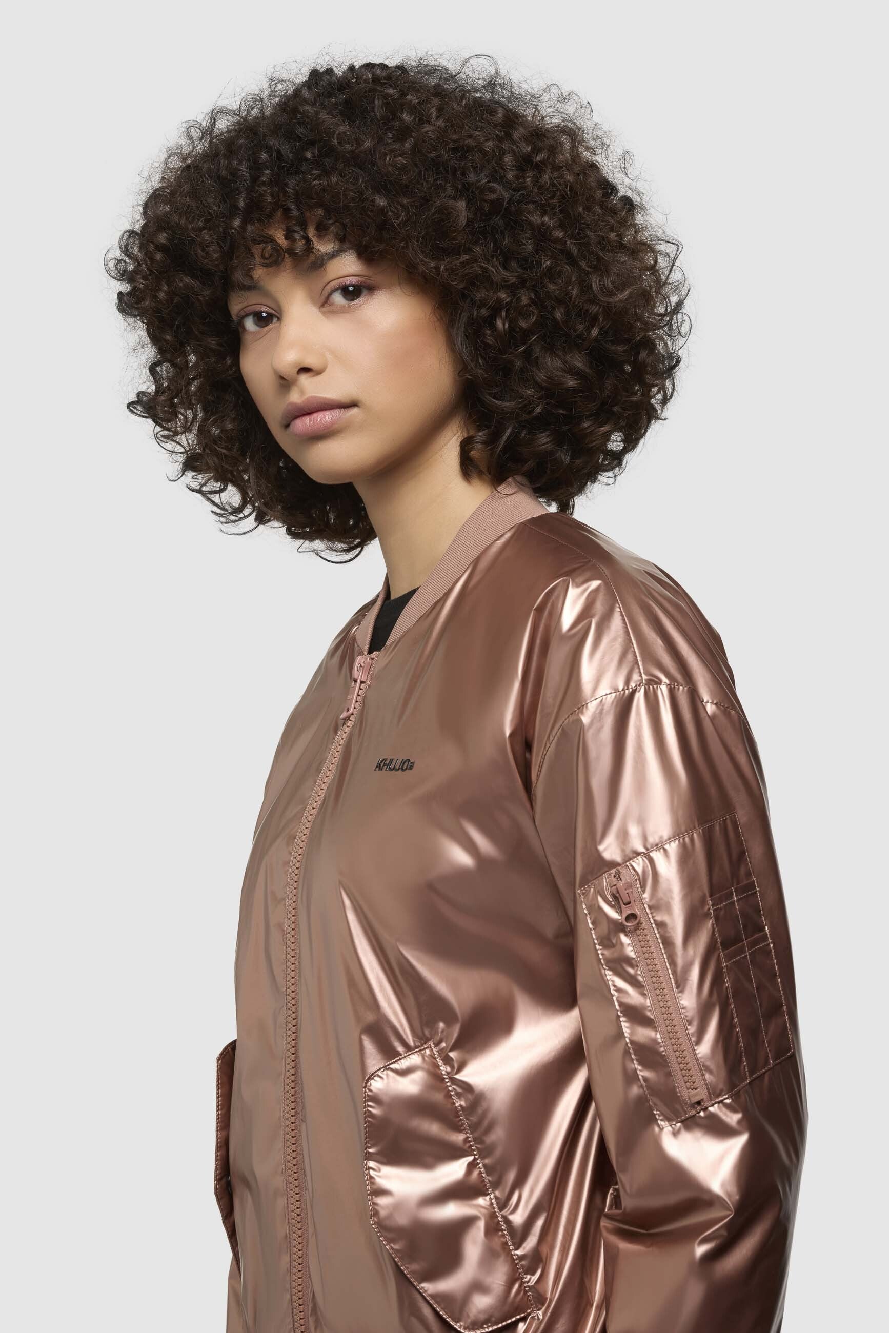 khujo-aneo-damen-bomberjacke-rosa-metallic-loose-fit image 7