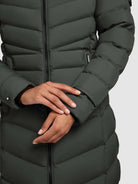 khujo-mantel-ingram4-foam-green-damen-steppmantel-knielang image 8