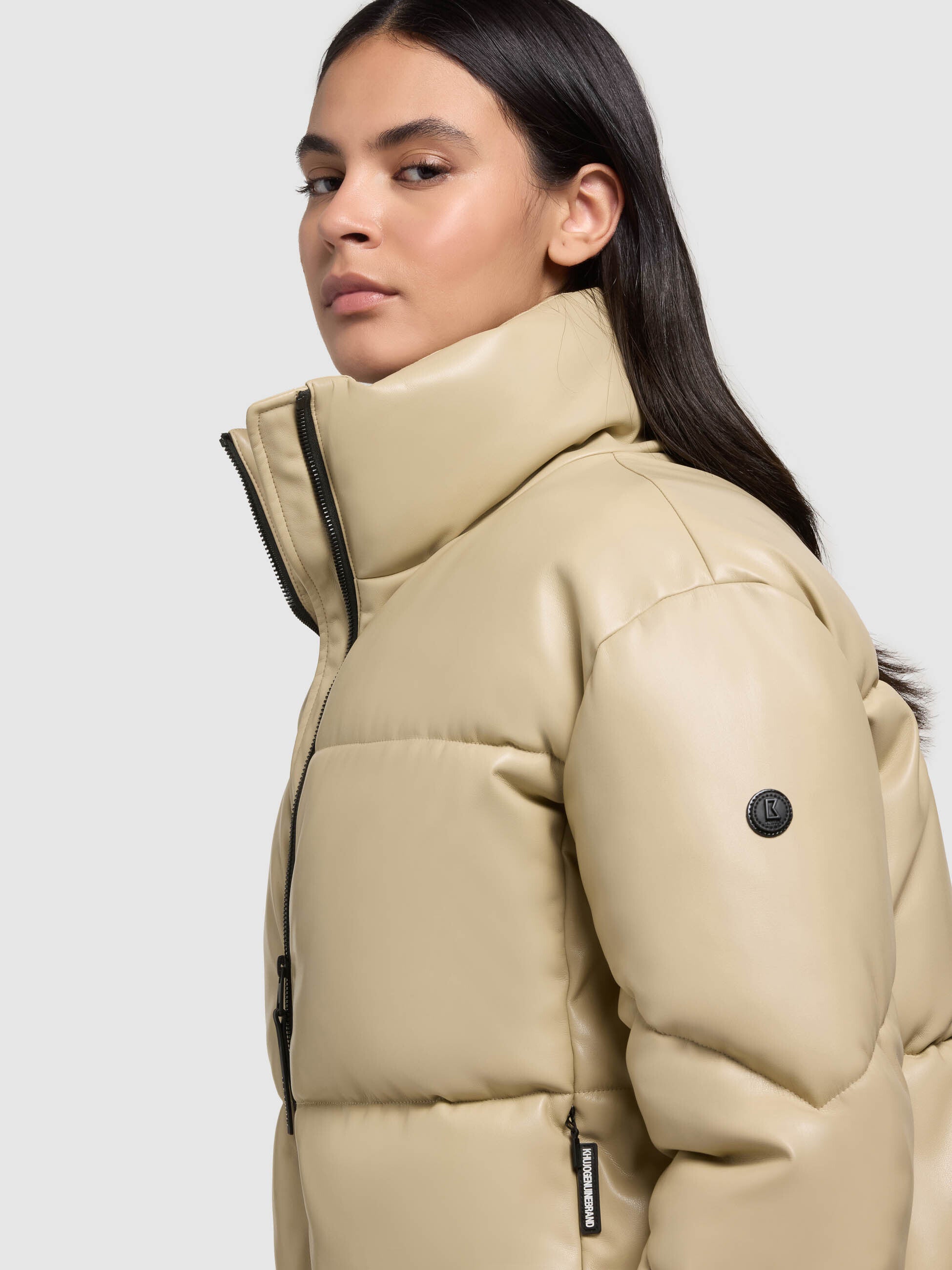 khujo-jacke-khalia-beige-gesteppte-winterjacke-in-lederoptik-f-r-damen image 7