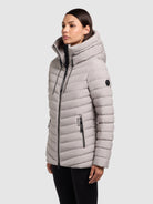 khujo-jacke-pace-wattierte-damen-steppjacke-mit-kapuze-in-blizzard-grey image 5