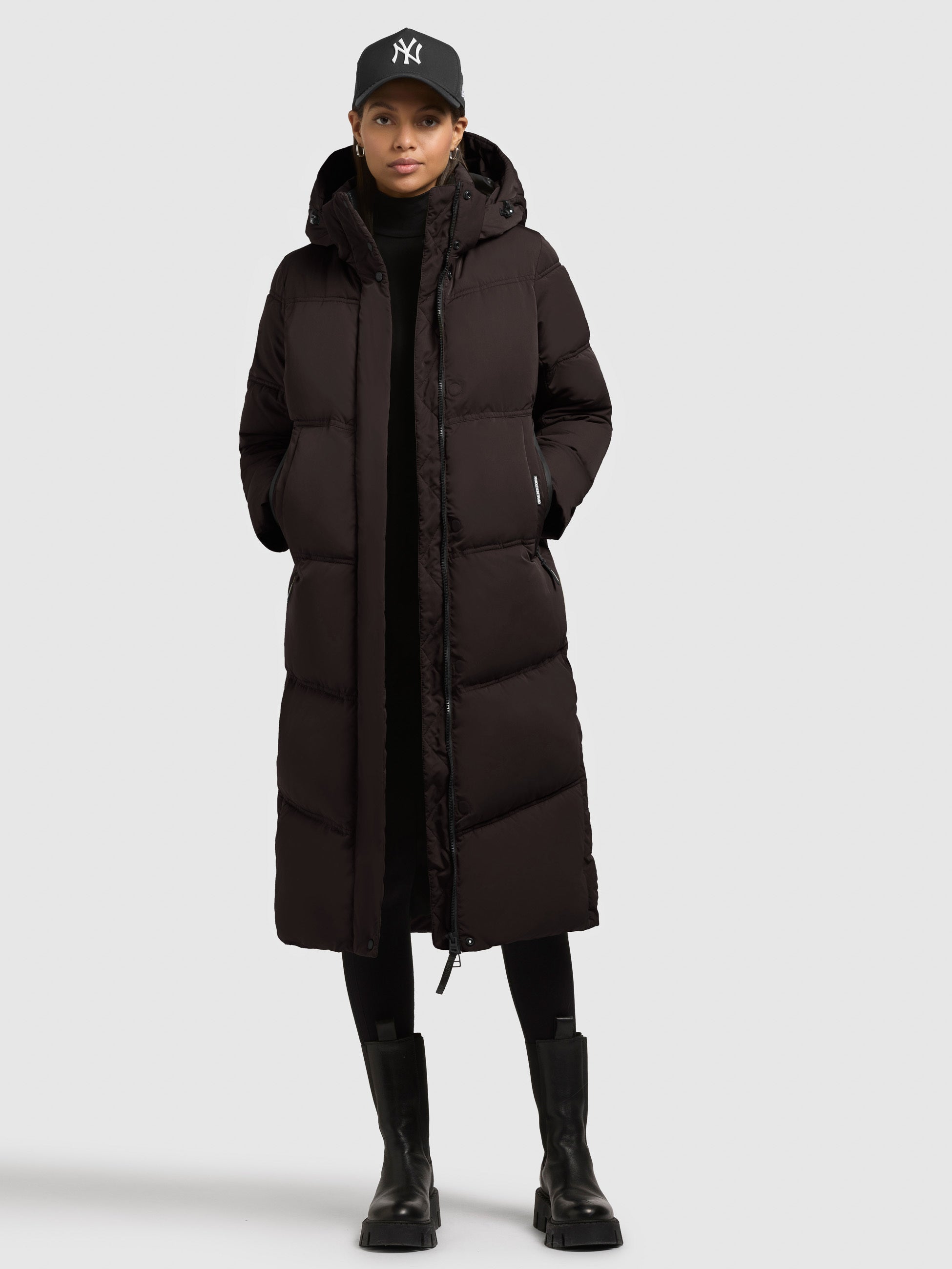 khujo-mantel-luga2-moody-plum-knielanger-wattierter-steppmantel-damen image 1