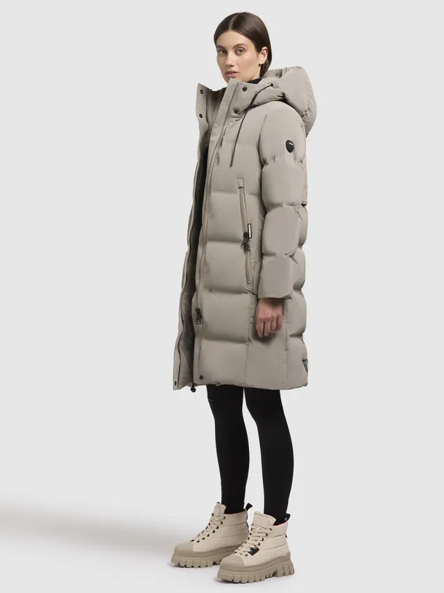 khujo-loni-coat-gray-beige-knielanger-wattierter-steppmantel-mit-kapuze image 1