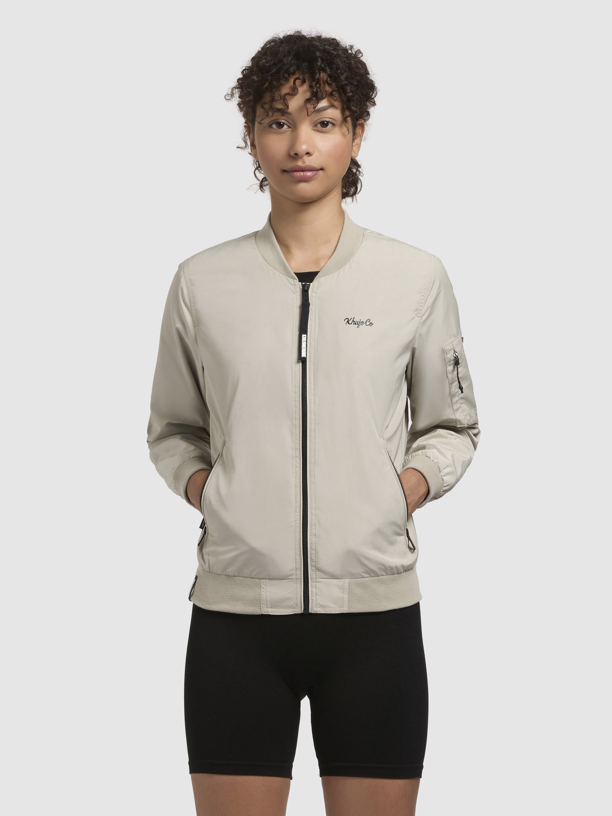 khujo-cend-damen-bomberjacke-blassgr-n-h-ftlang image 4