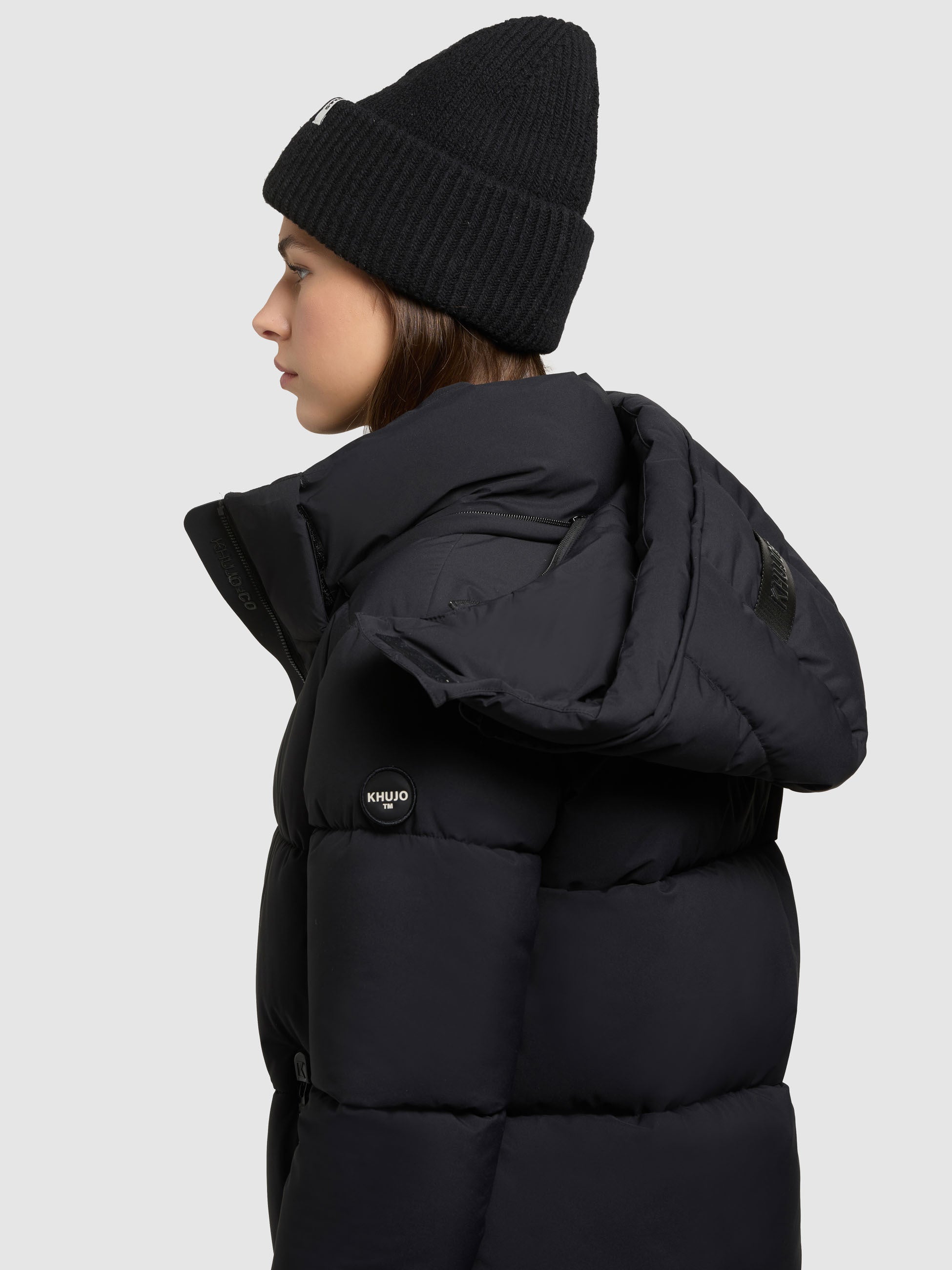 khujo-mantel-haya2-matt-black-steppmantel-loose-fit-mit-kapuze image 7