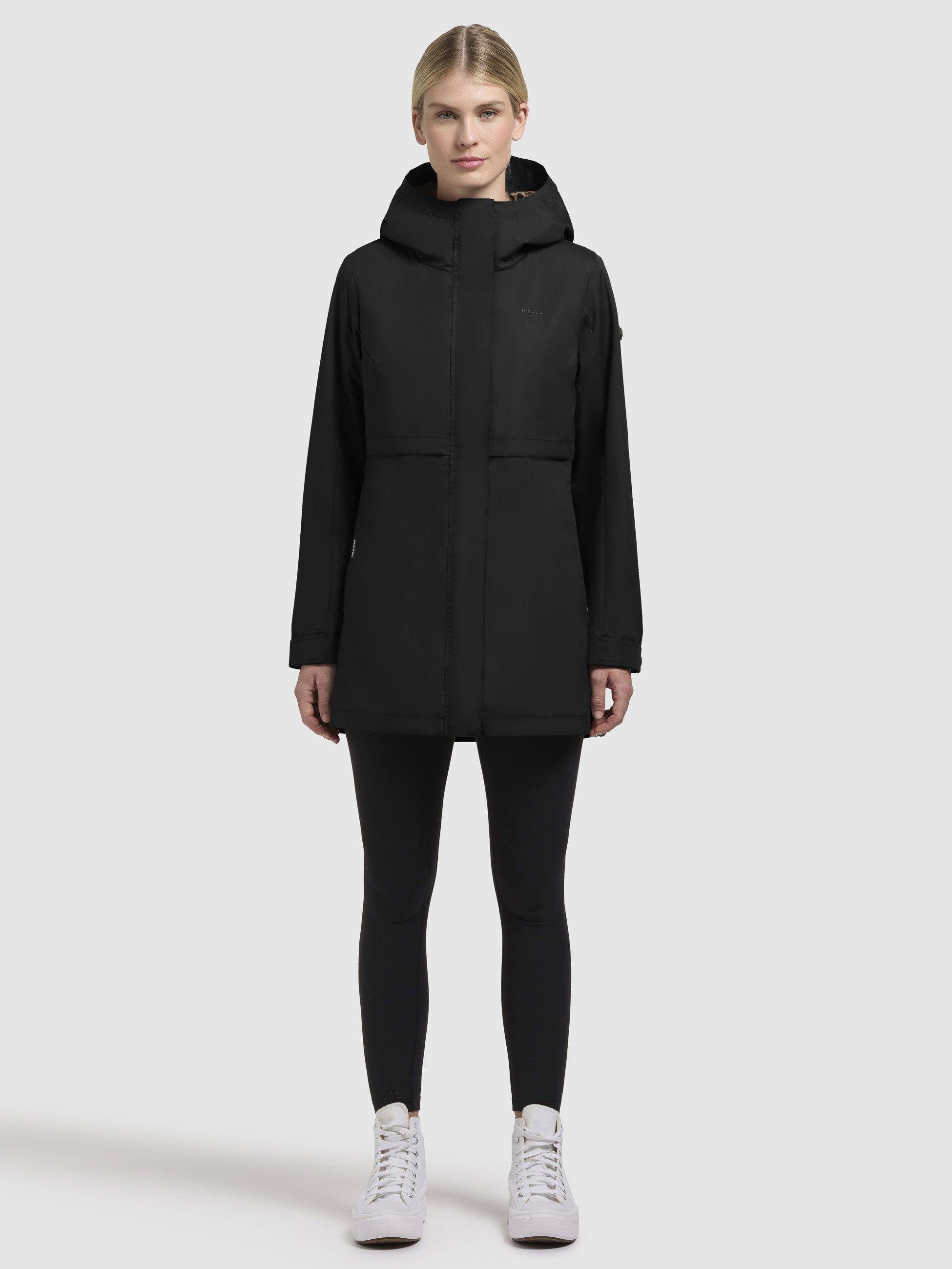 khujo-jacke-lotta-schwarz-slim-fit-kapuzenjacke-damen-mit-leo-futter image 1