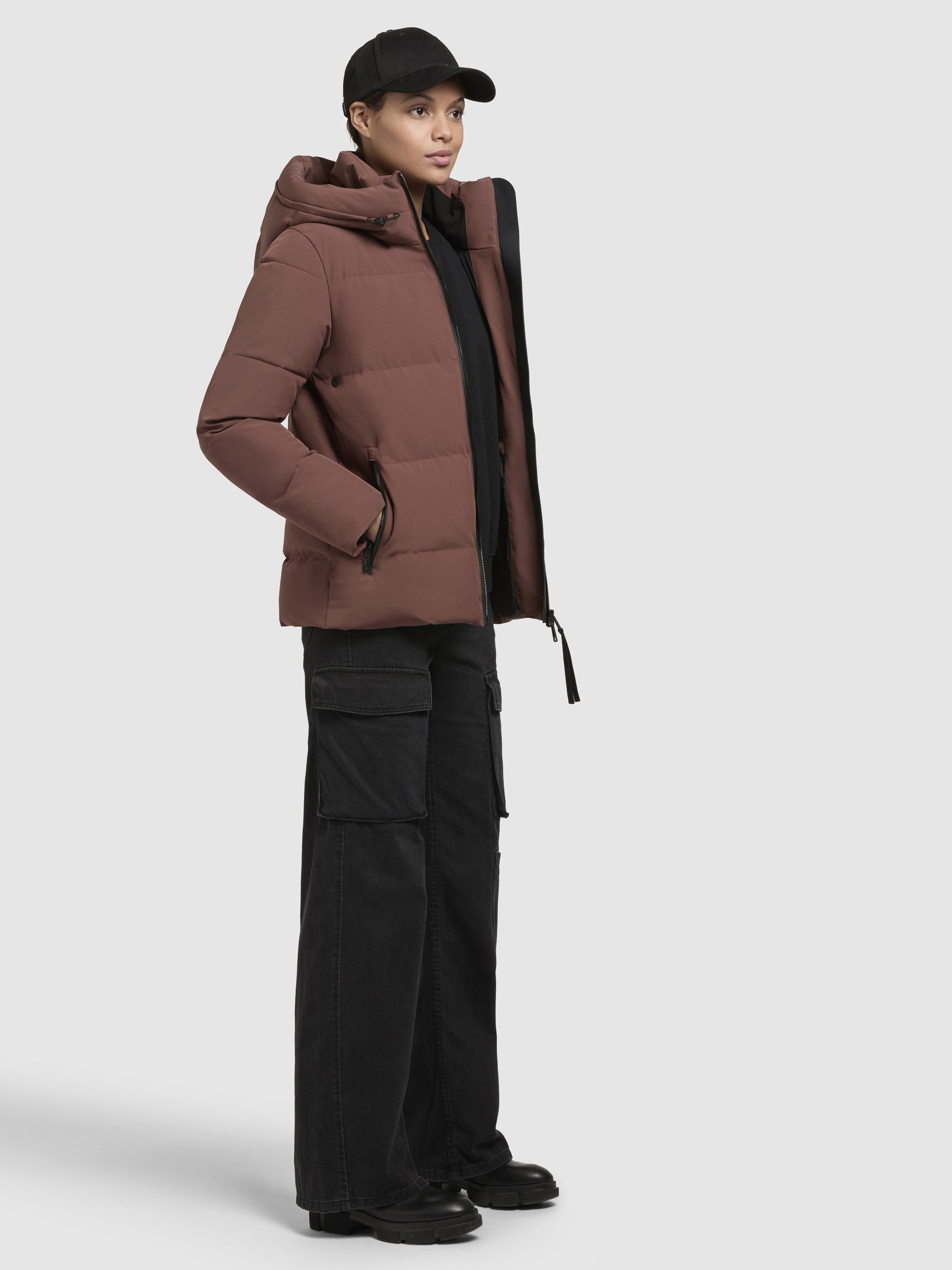 khujo-jacke-fanc2-rotbraun-wasserabweisende-steppjacke-damen-mit-kapuze image 1