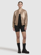 khujo-aneo-damen-bomberjacke-gold-h-ftlang-loose-fit image 6