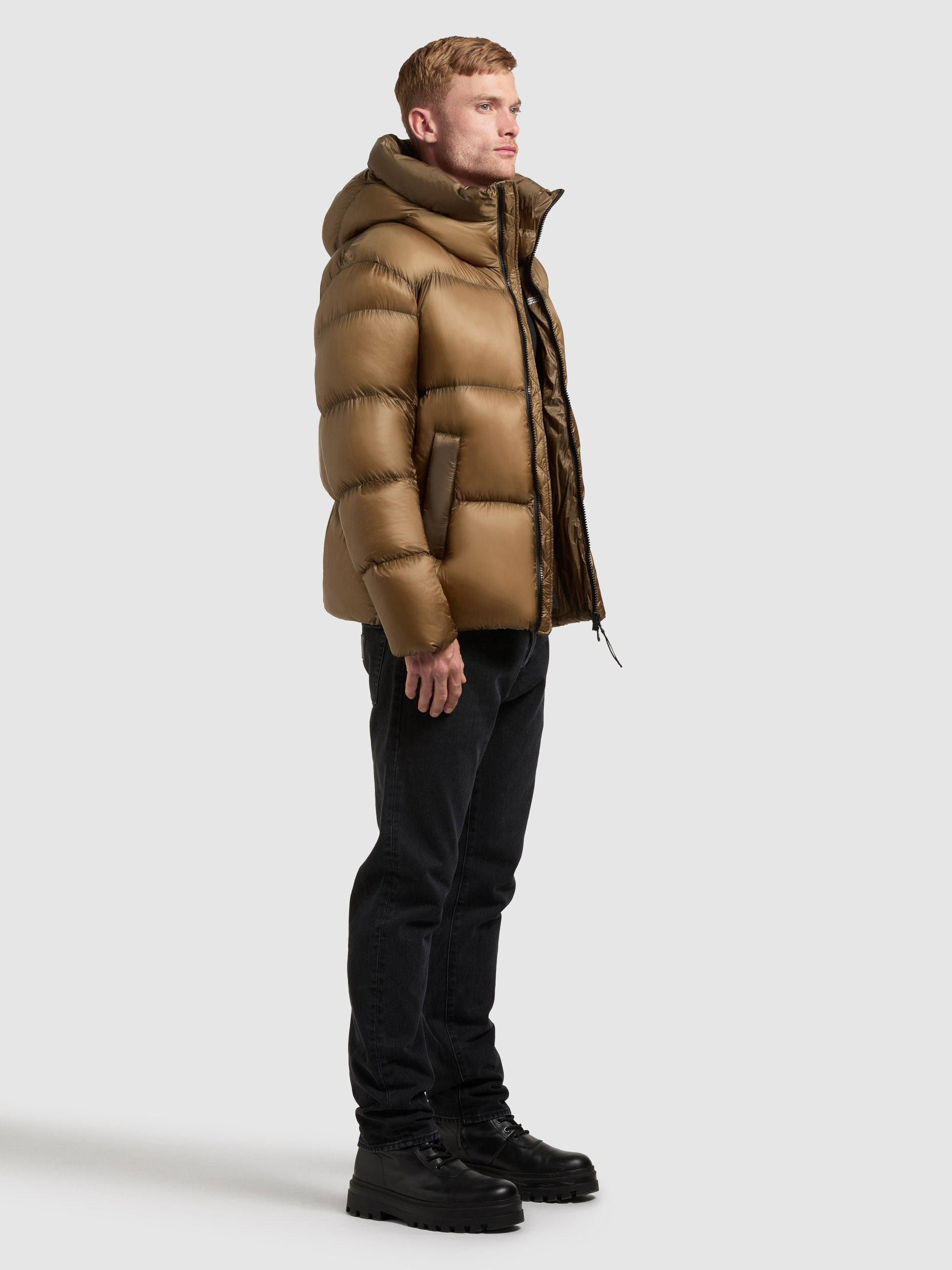 khujo-dane-herren-jacke-brown-h-ftlange-steppjacke-mit-kapuze-in-crinkle-optik image 2