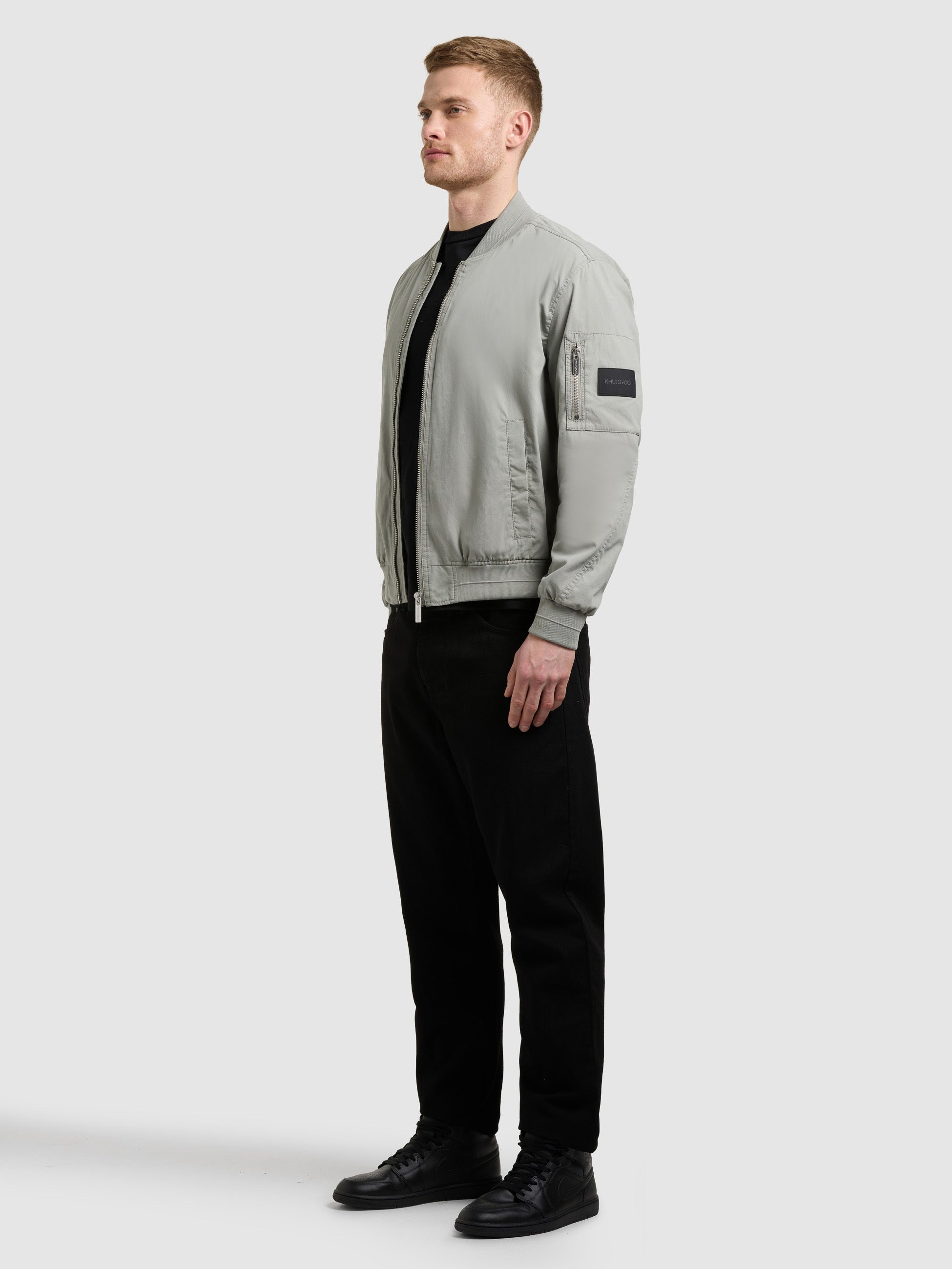 khujo-jacke-tawas-cloud-green-bomberjacke-mit-rippb-ndchen-und-mesh-futter image 2