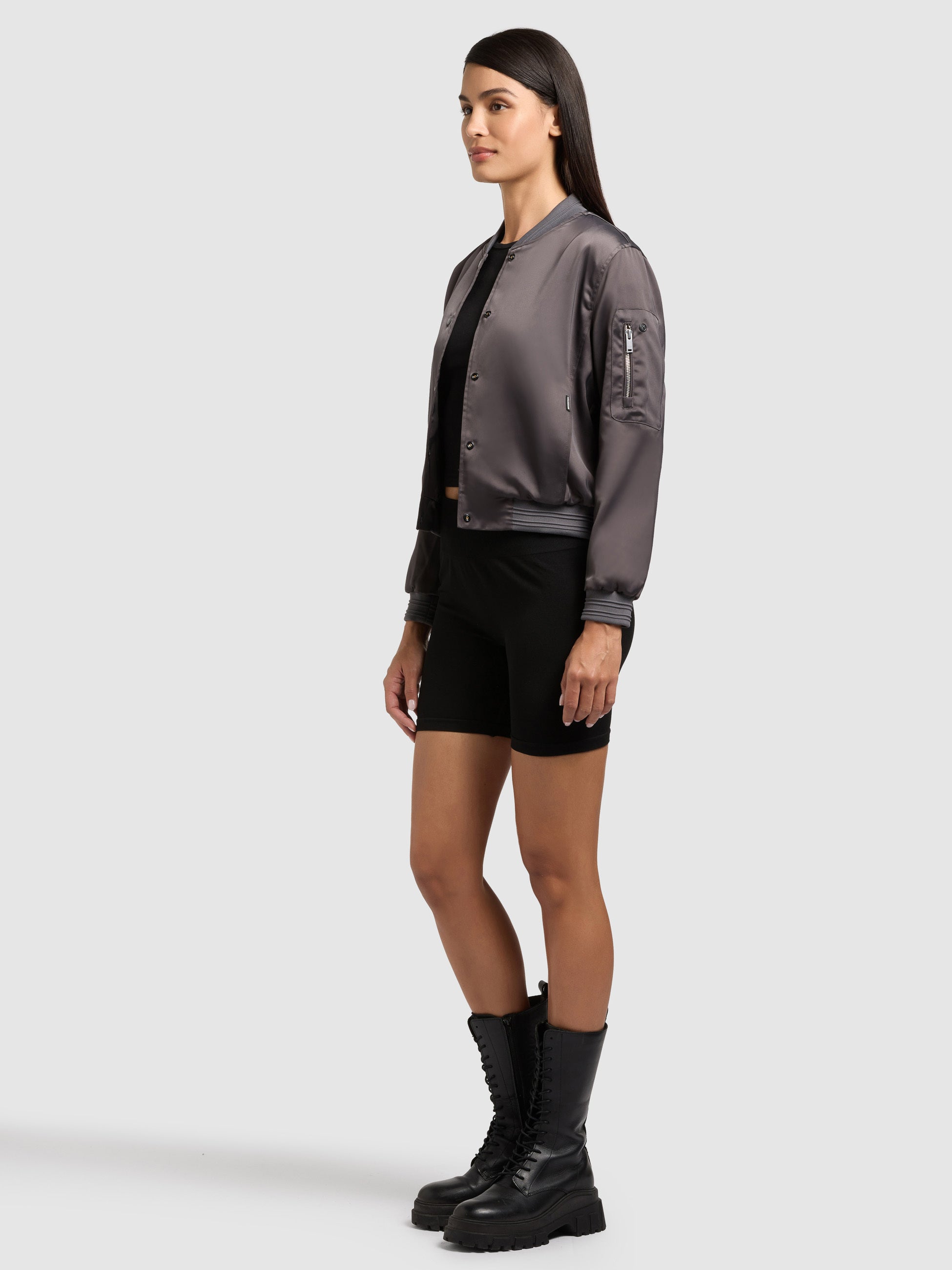 khujo-jacke-tami-slate-grey-damen-bomberjacke-aus-satin image 7
