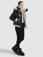 khujo-nessie-steppjacke-black-damen-kurzjacke-loose-fit-mit-teddyfleece image 6