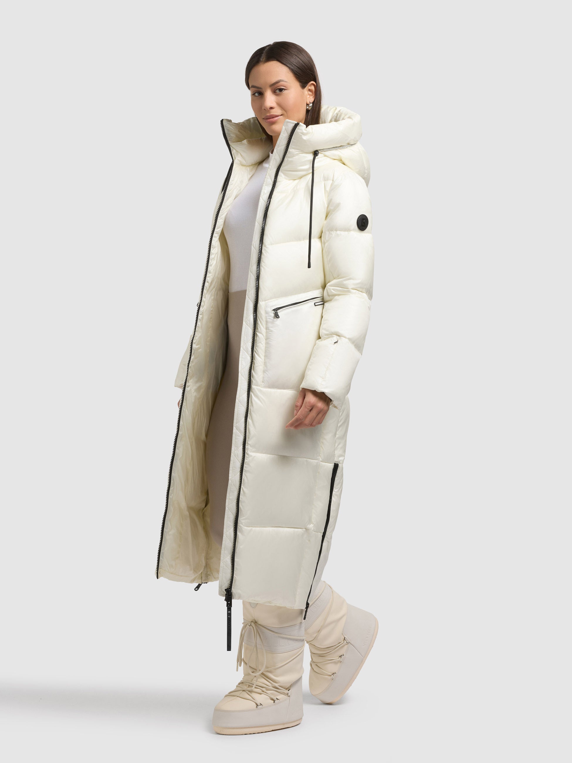 khujo-tonia-luna-white-damen-steppmantel-wei-gl-nzend-loose-fit image 6